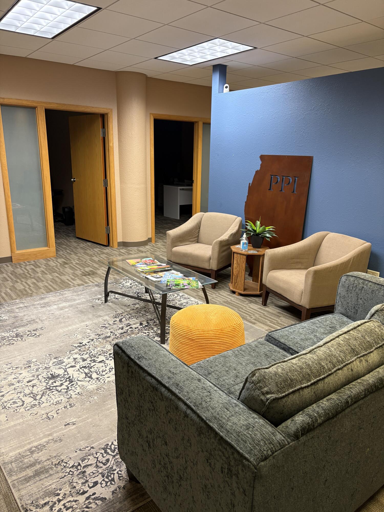 112 N University Drive Property Photo 6