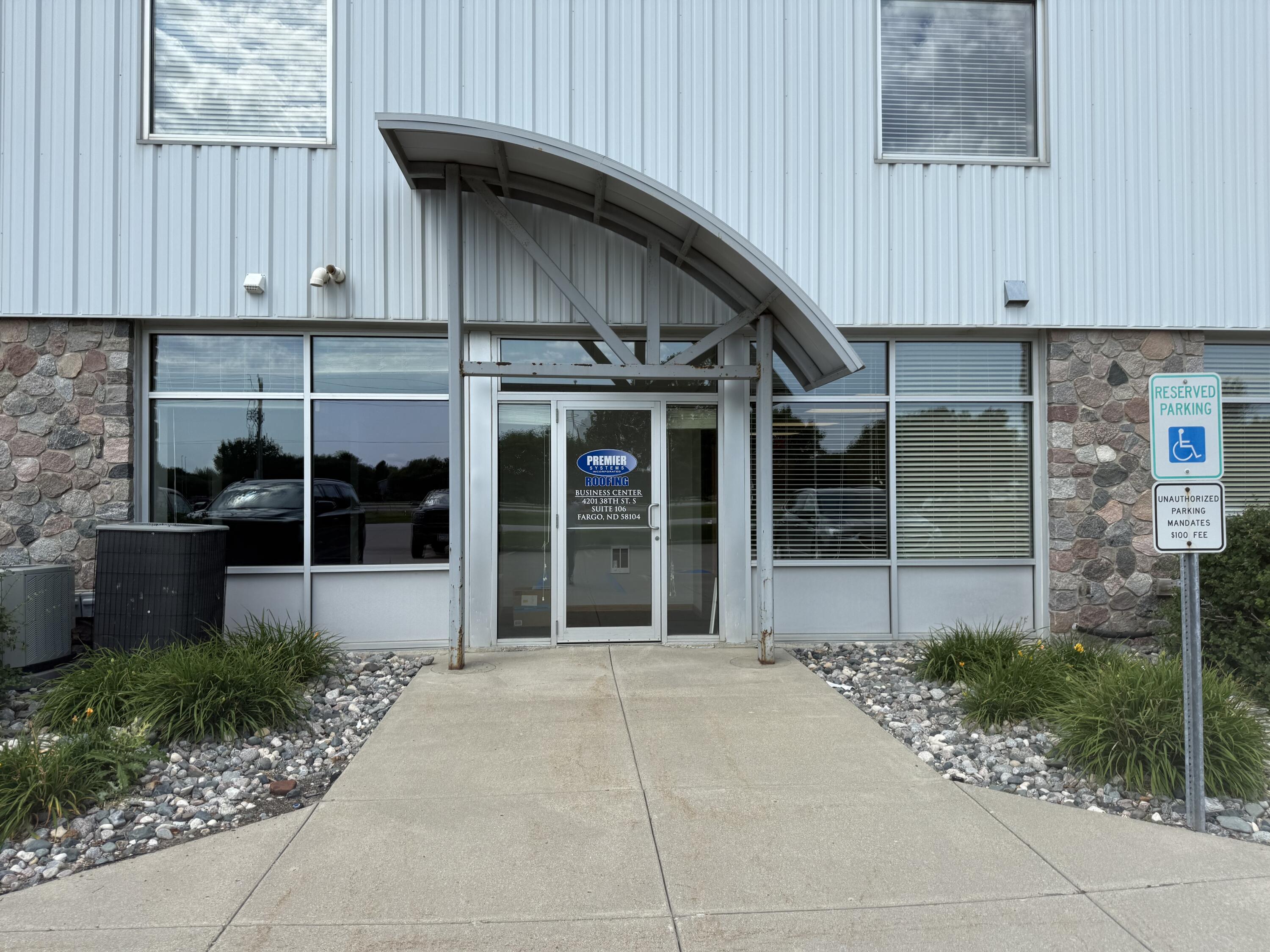 4201 38th Street S Property Photo 1