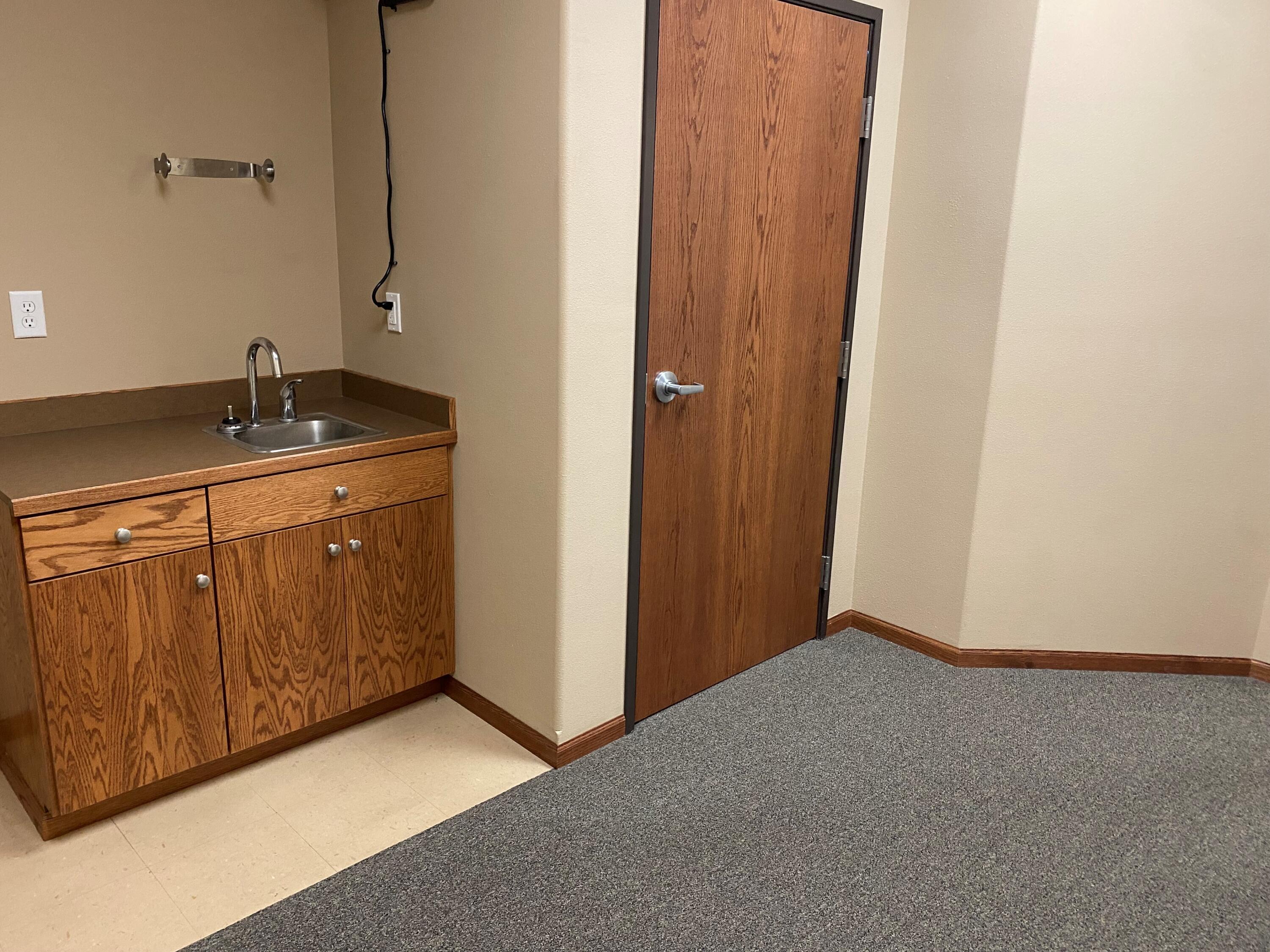 4201 38th Street S Property Photo 4