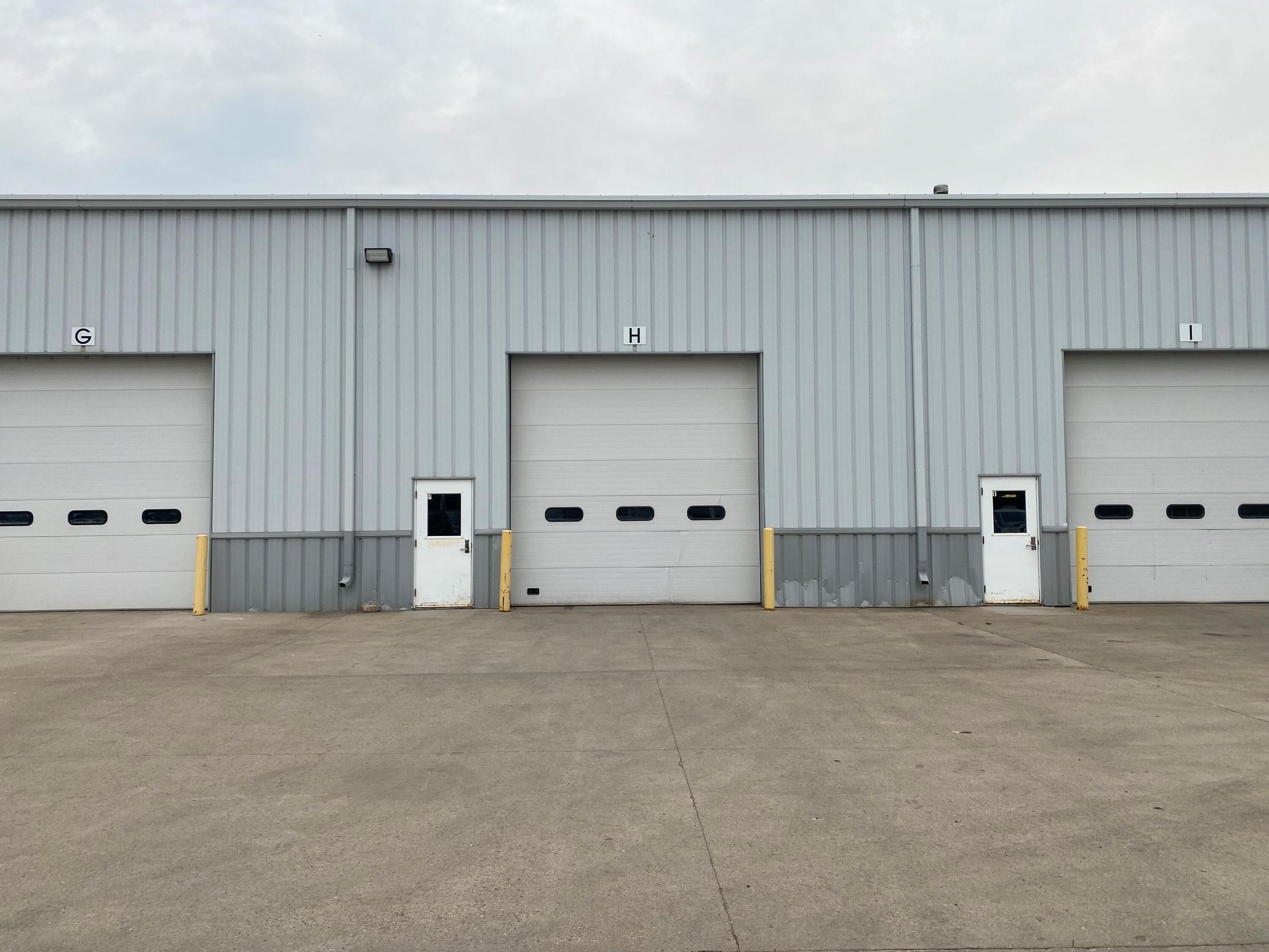 4201 38th Street S Property Photo 1