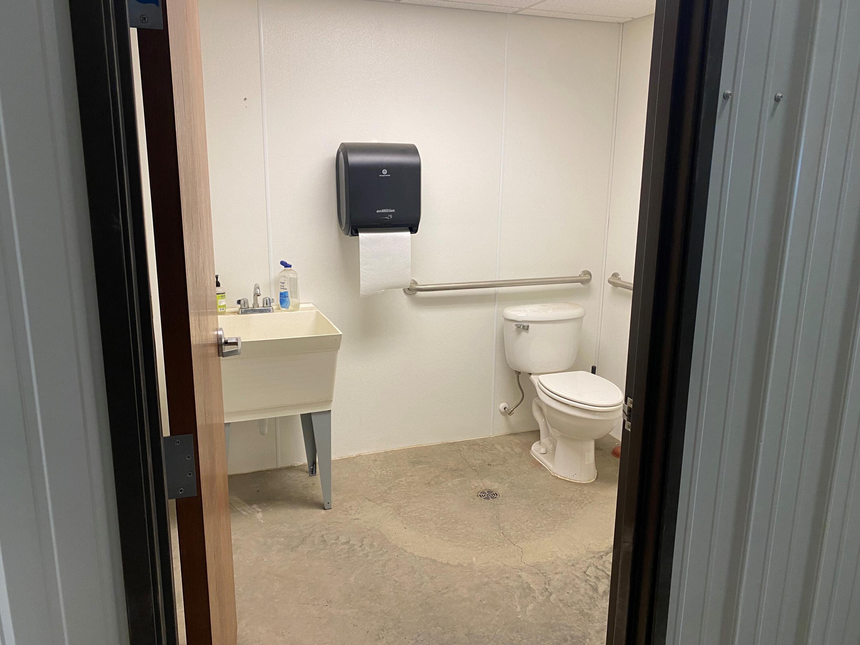 4201 38th Street S Property Photo 5