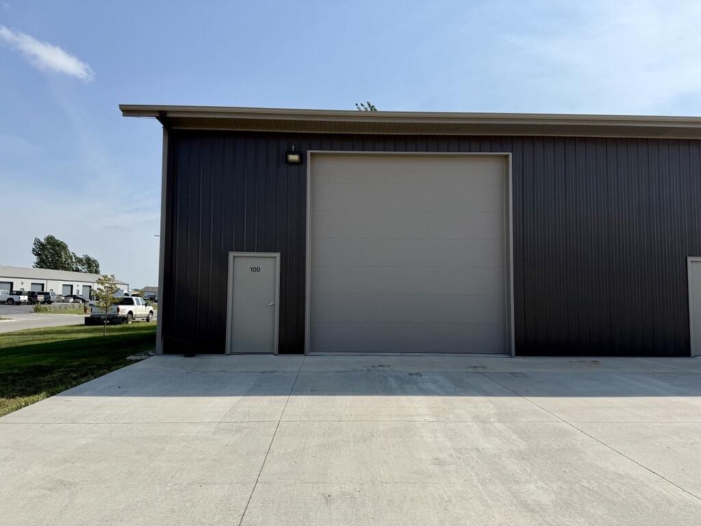 2802 44th Avenue N Property Photo 1