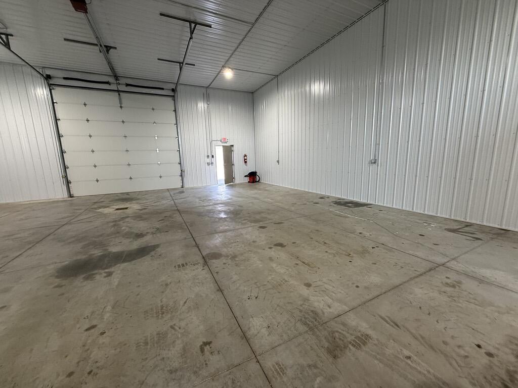 2802 44th Avenue N Property Photo 1