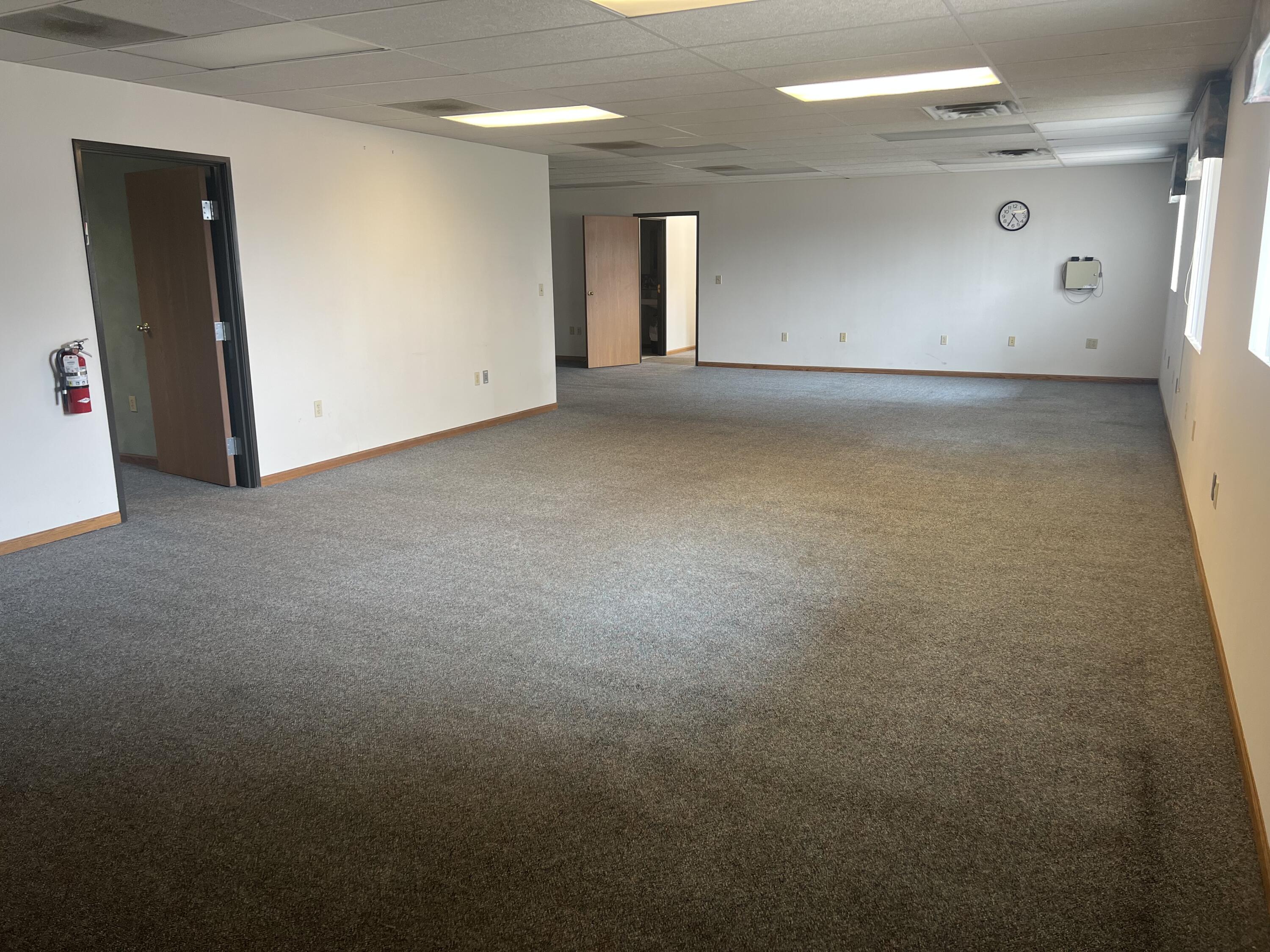 2714 B Main Avenue Property Photo 6