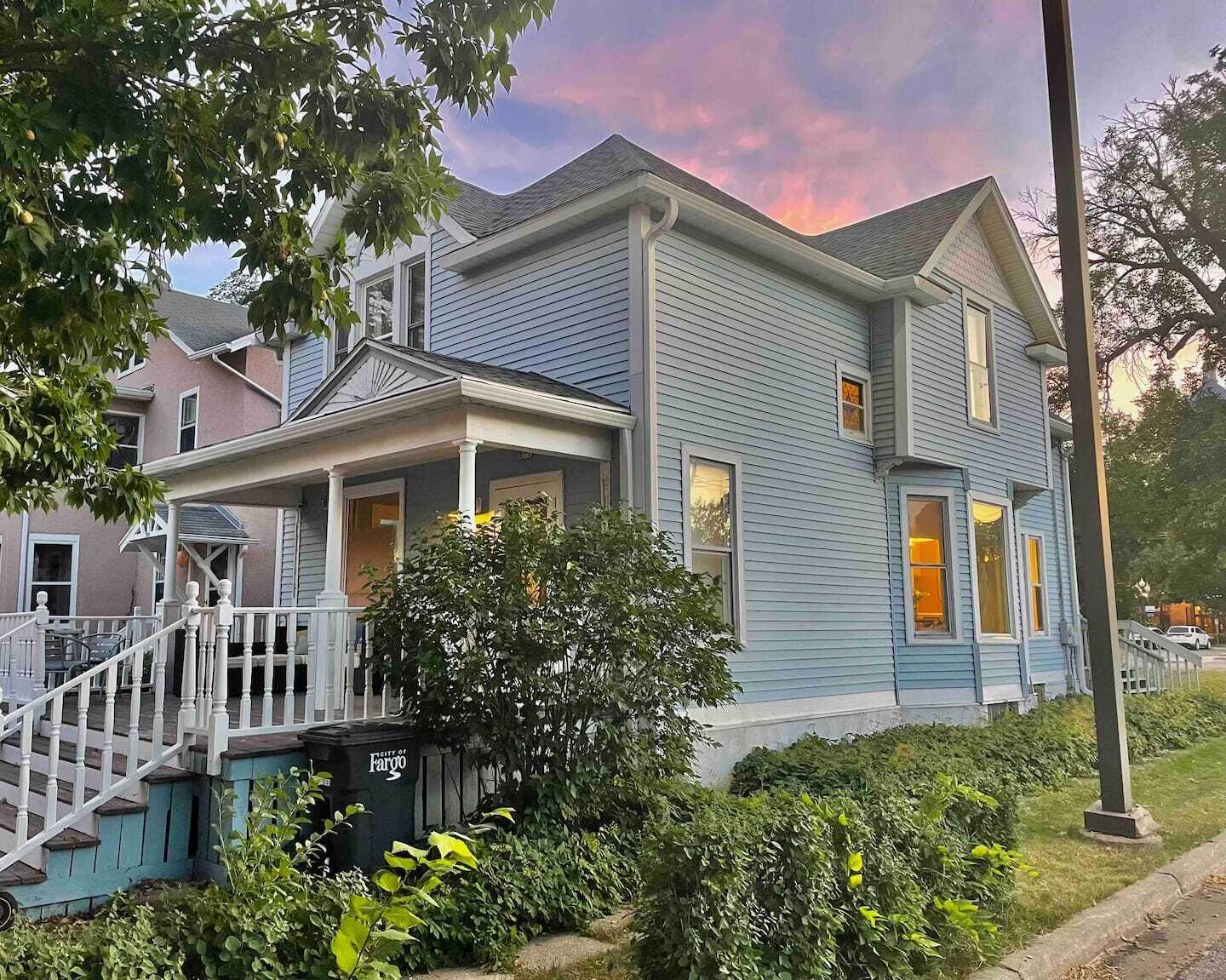 203 8th St N Property Photo 3