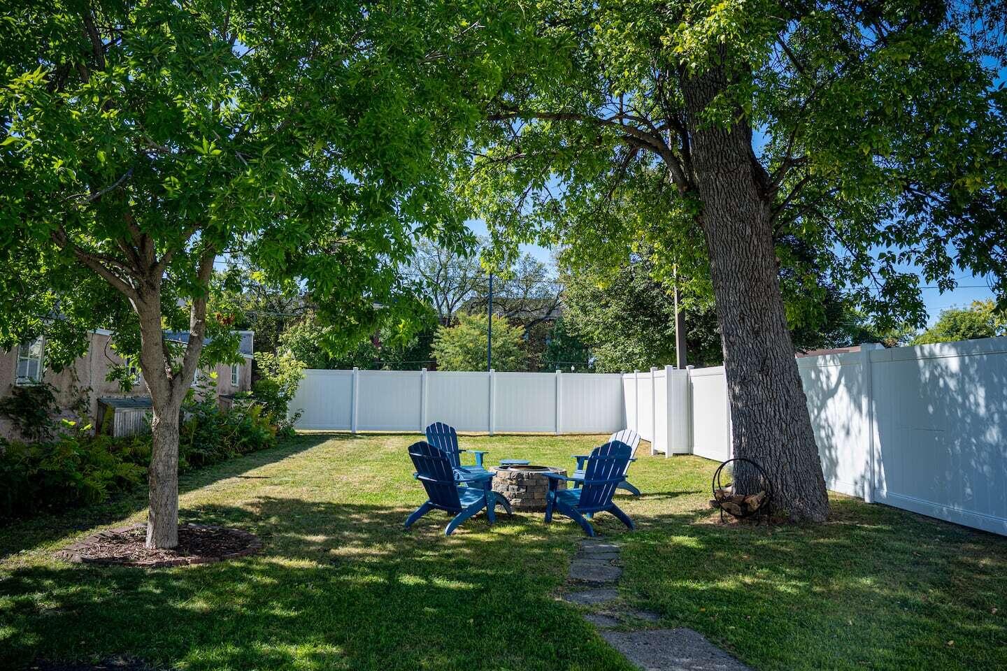 203 8th St N Property Photo 6