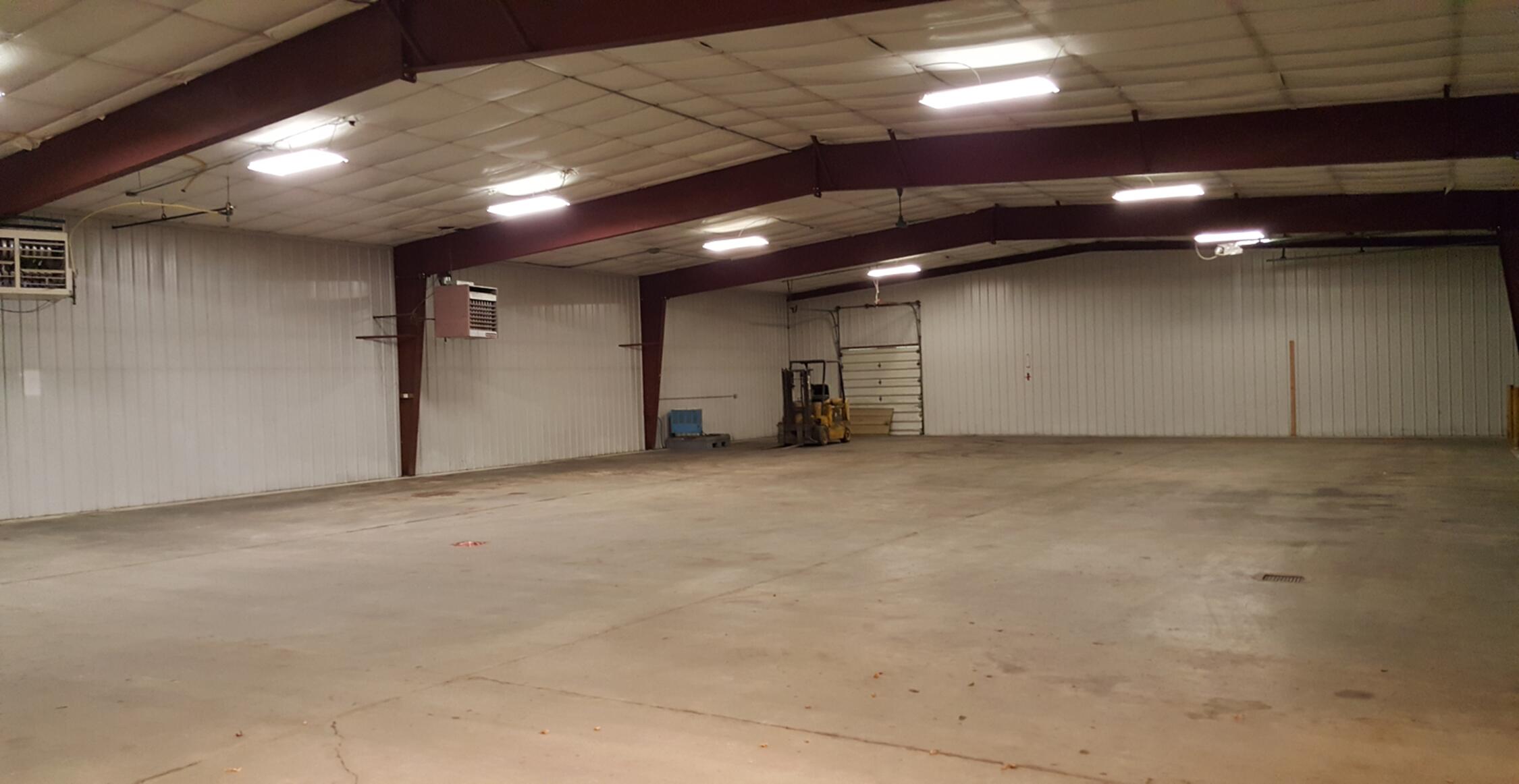 1230 41 Street N Property Photo 2