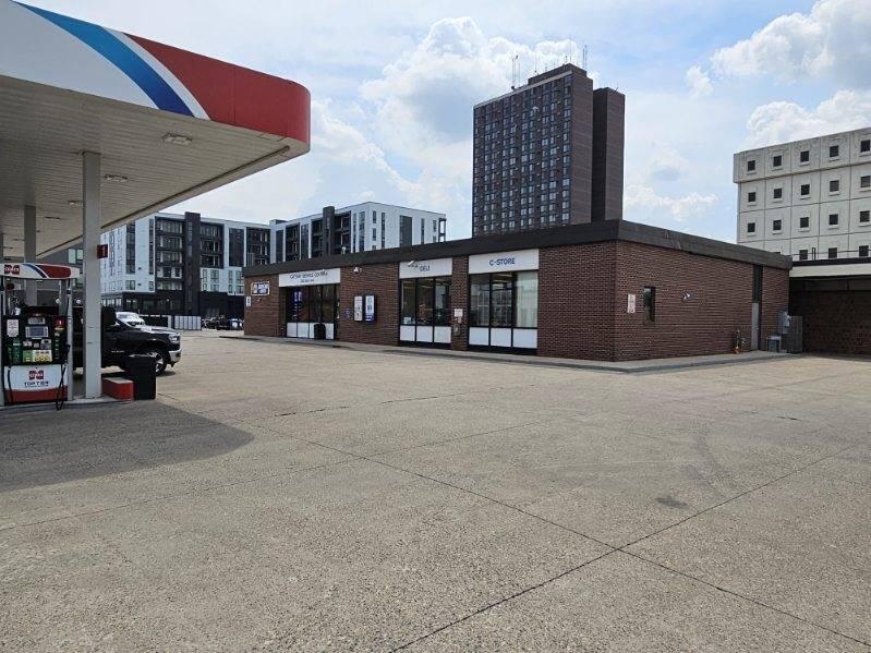 330 Main Avenue Property Photo 3