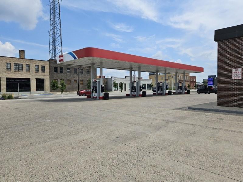 330 Main Avenue Property Photo 6