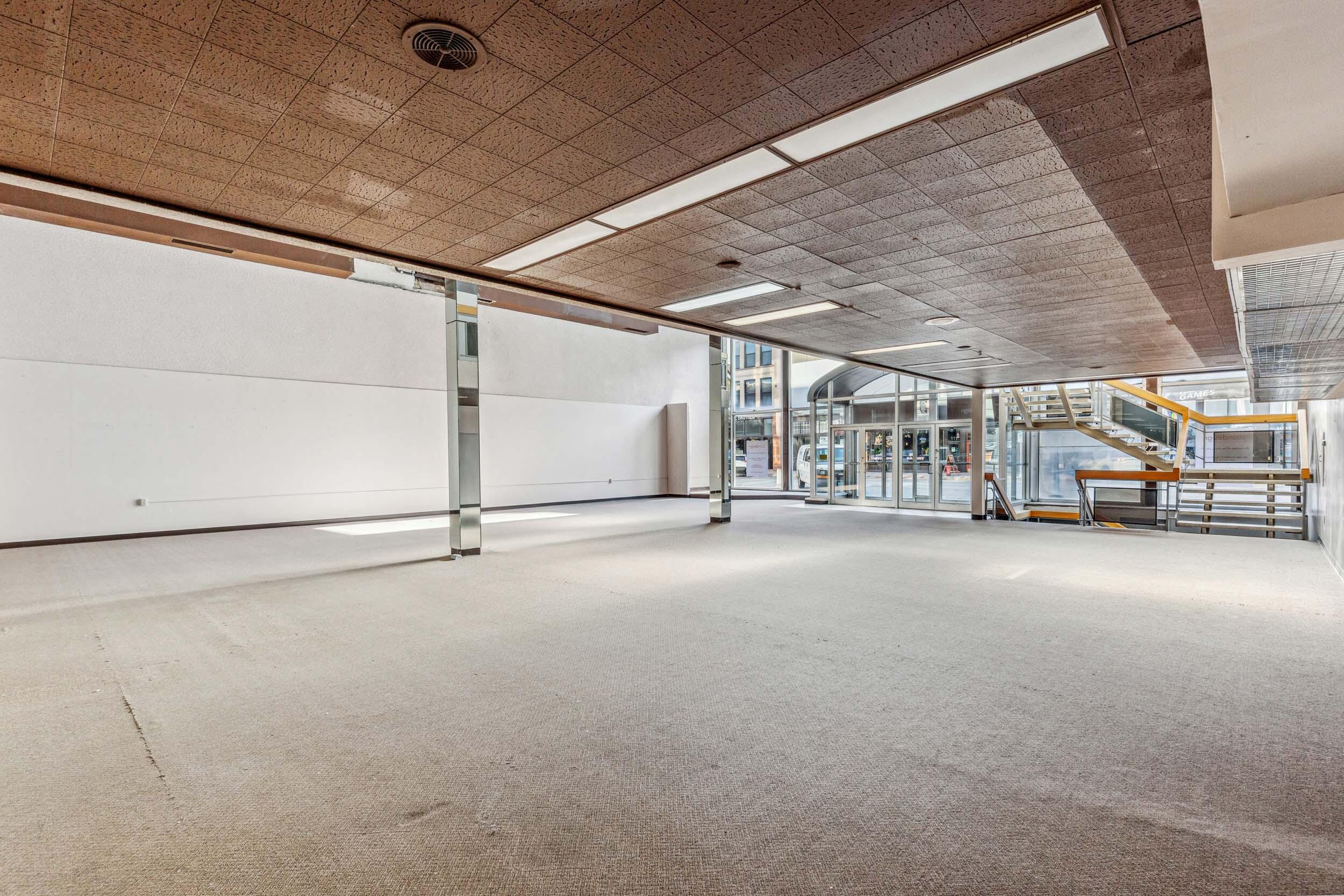 110 Broadway N Property Photo 3