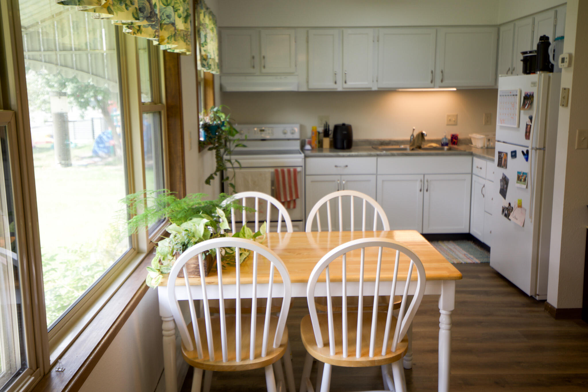 133 3rd Avenue E Property Photo 5