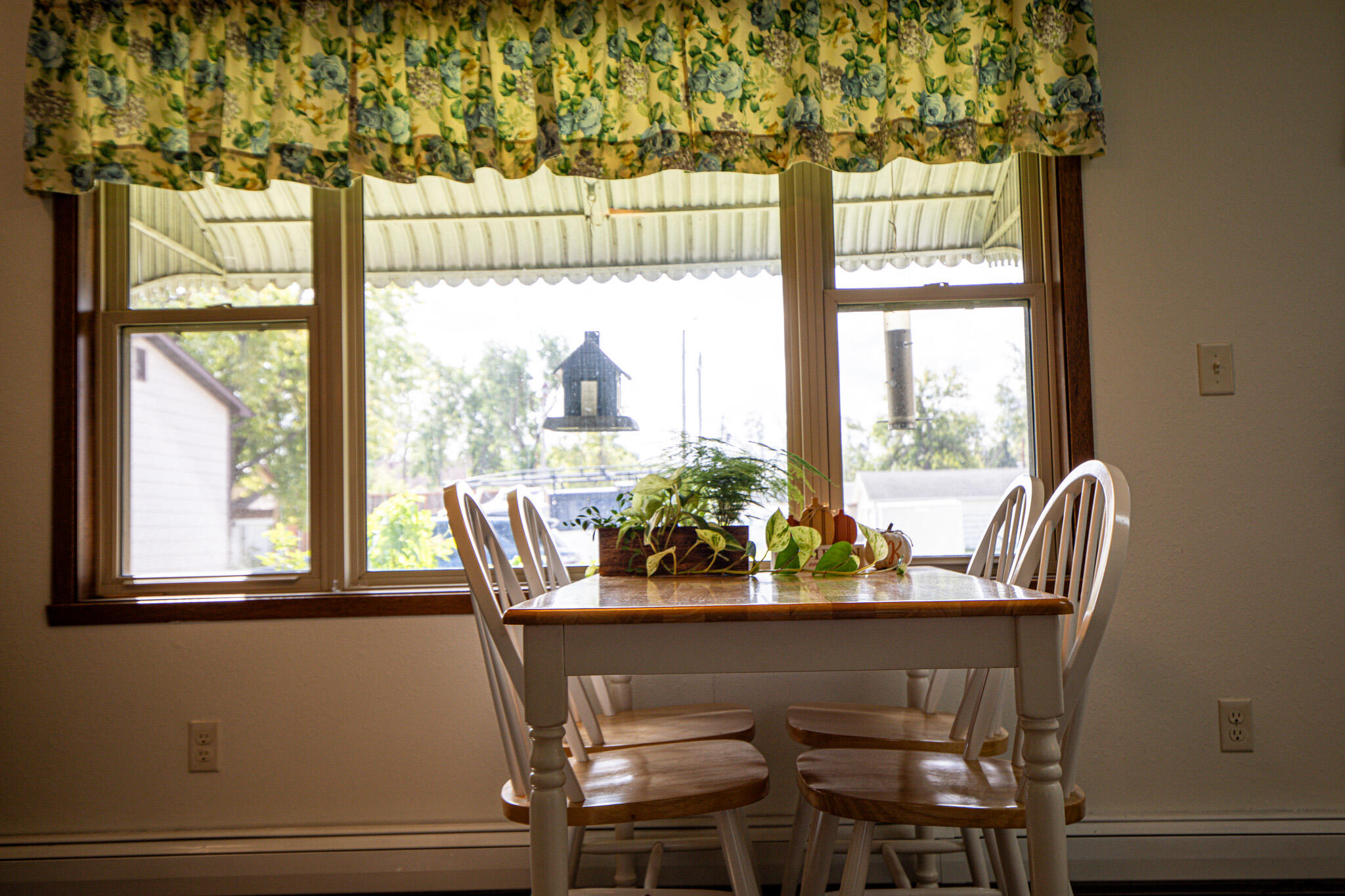 133 3rd Avenue E Property Photo 16