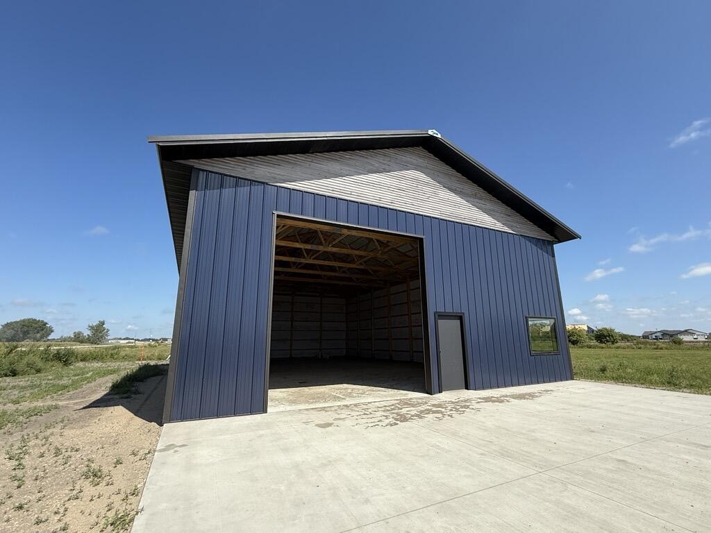 709 Peterson Loop Property Photo 6