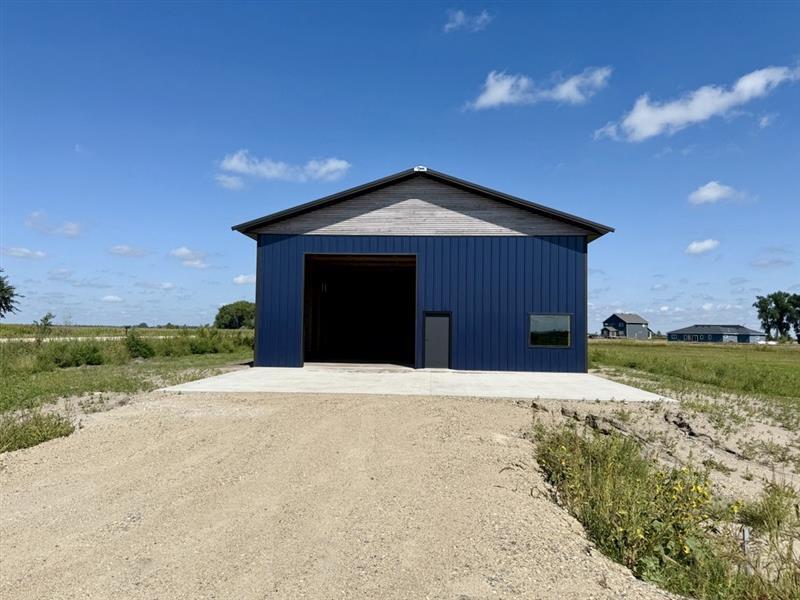 709 Peterson Loop Property Photo 8