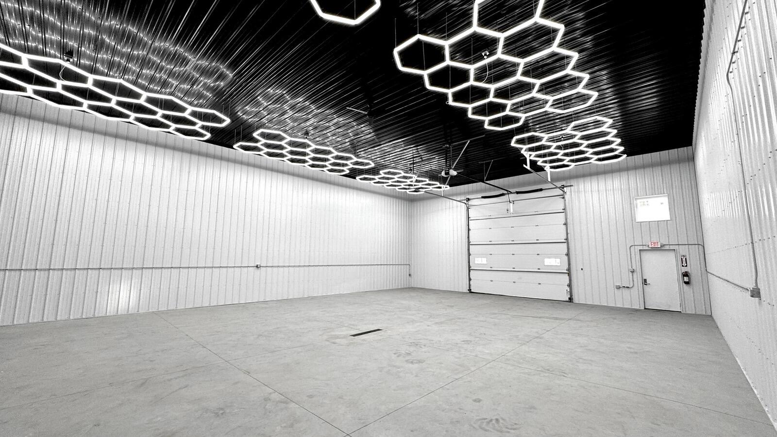 9600 42 Street S Property Photo 2