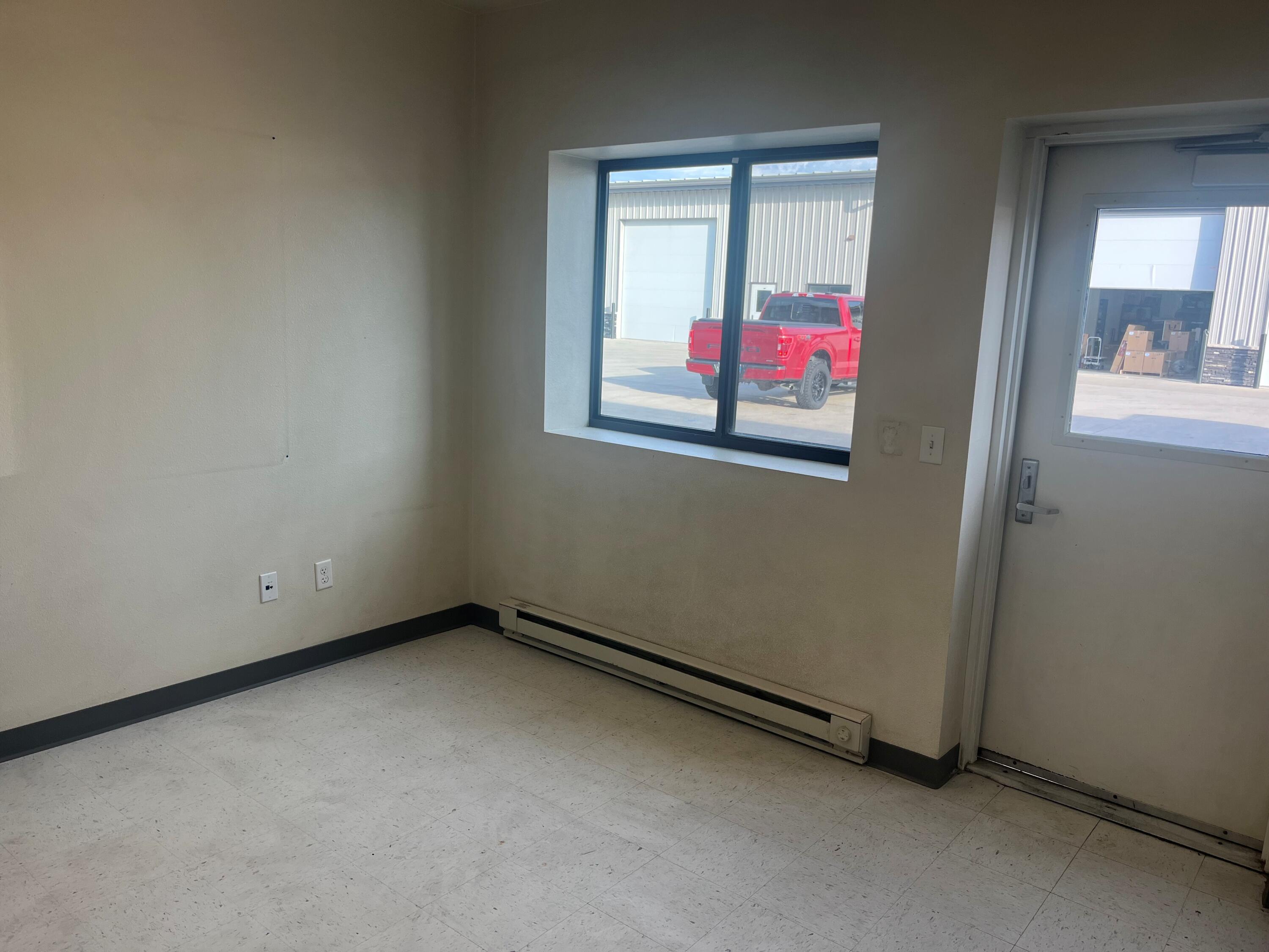 5143 51st Avenue S Property Photo 2