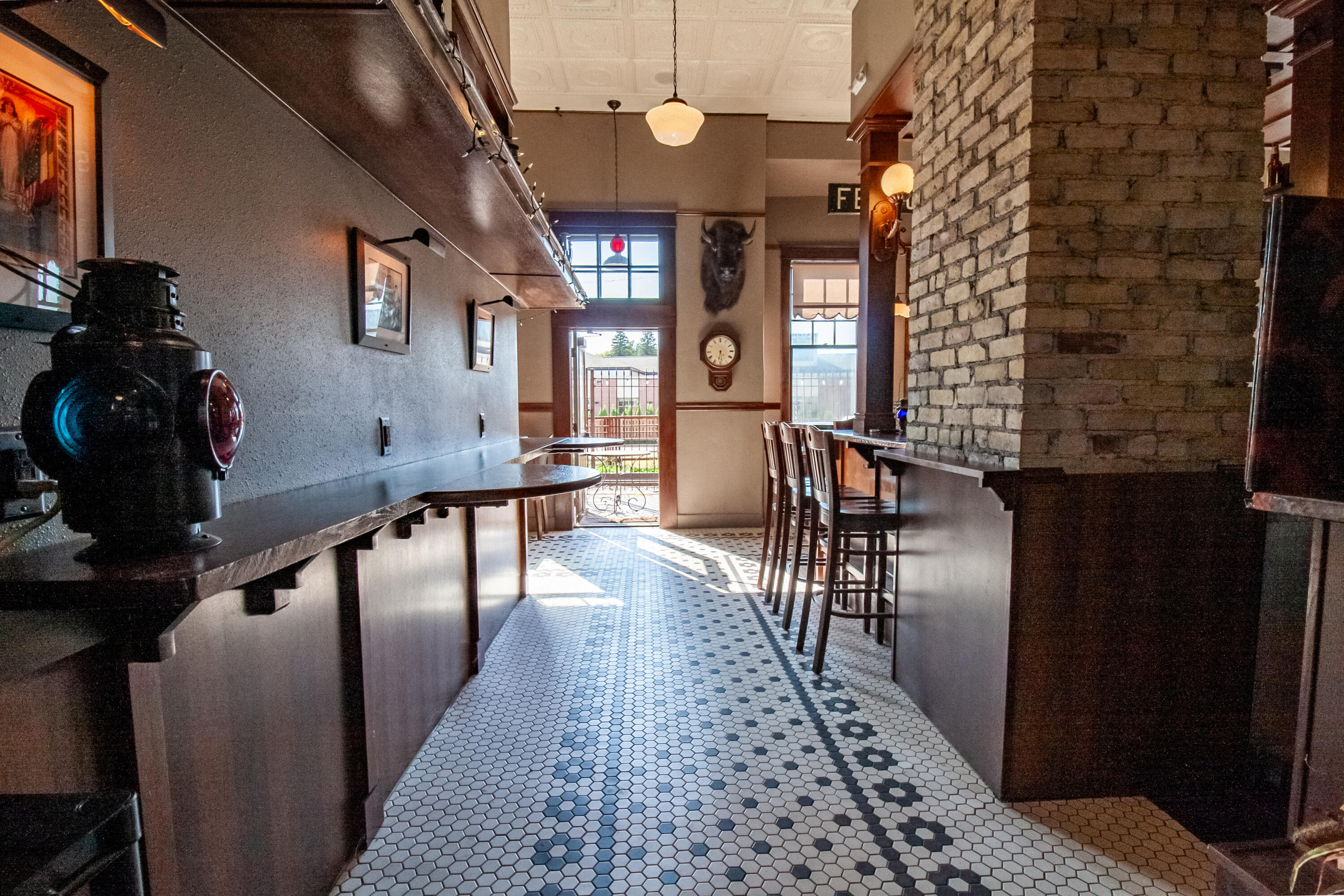 423 Cascade Street S Property Photo 9