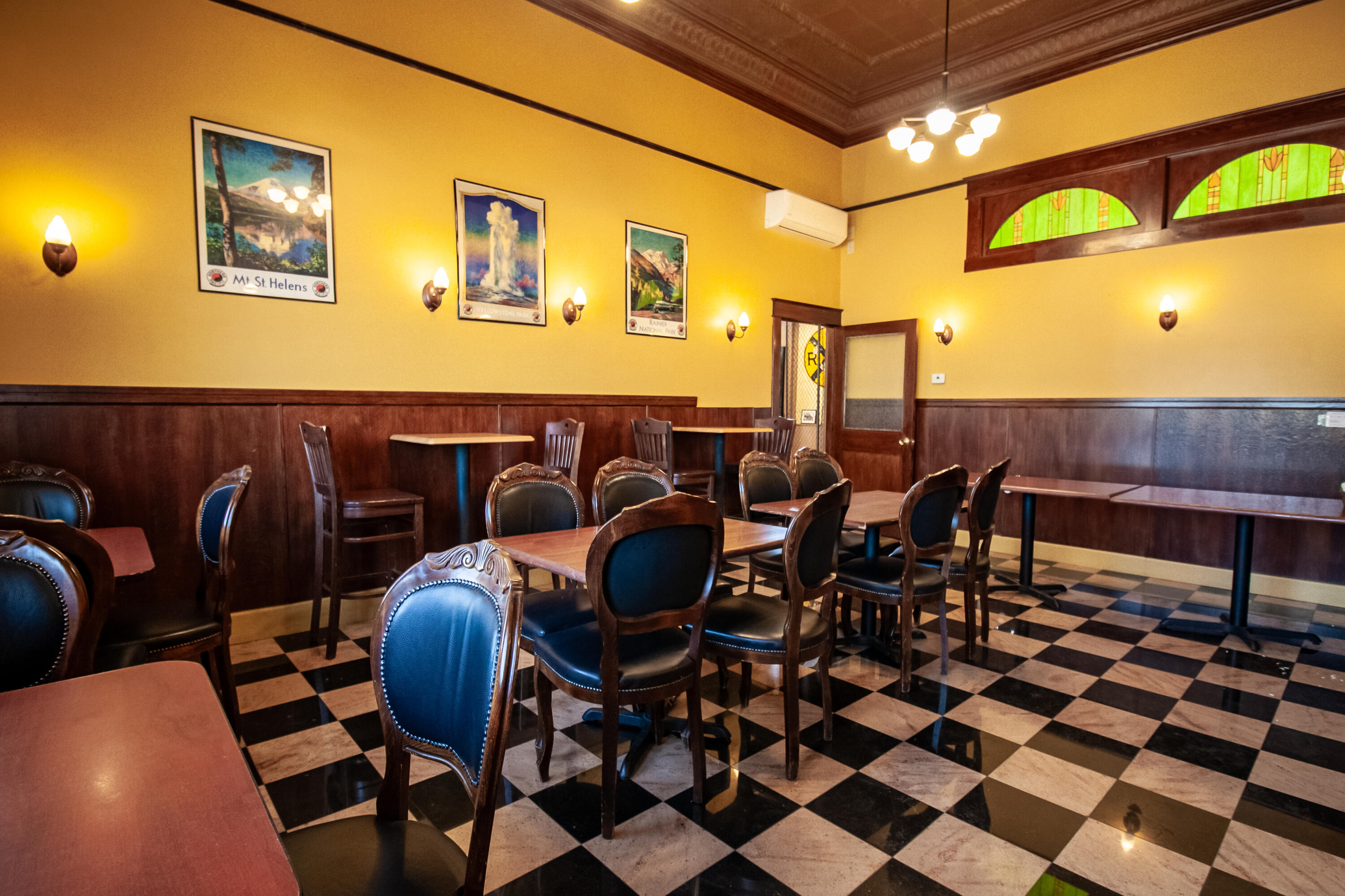 423 Cascade Street S Property Photo 11