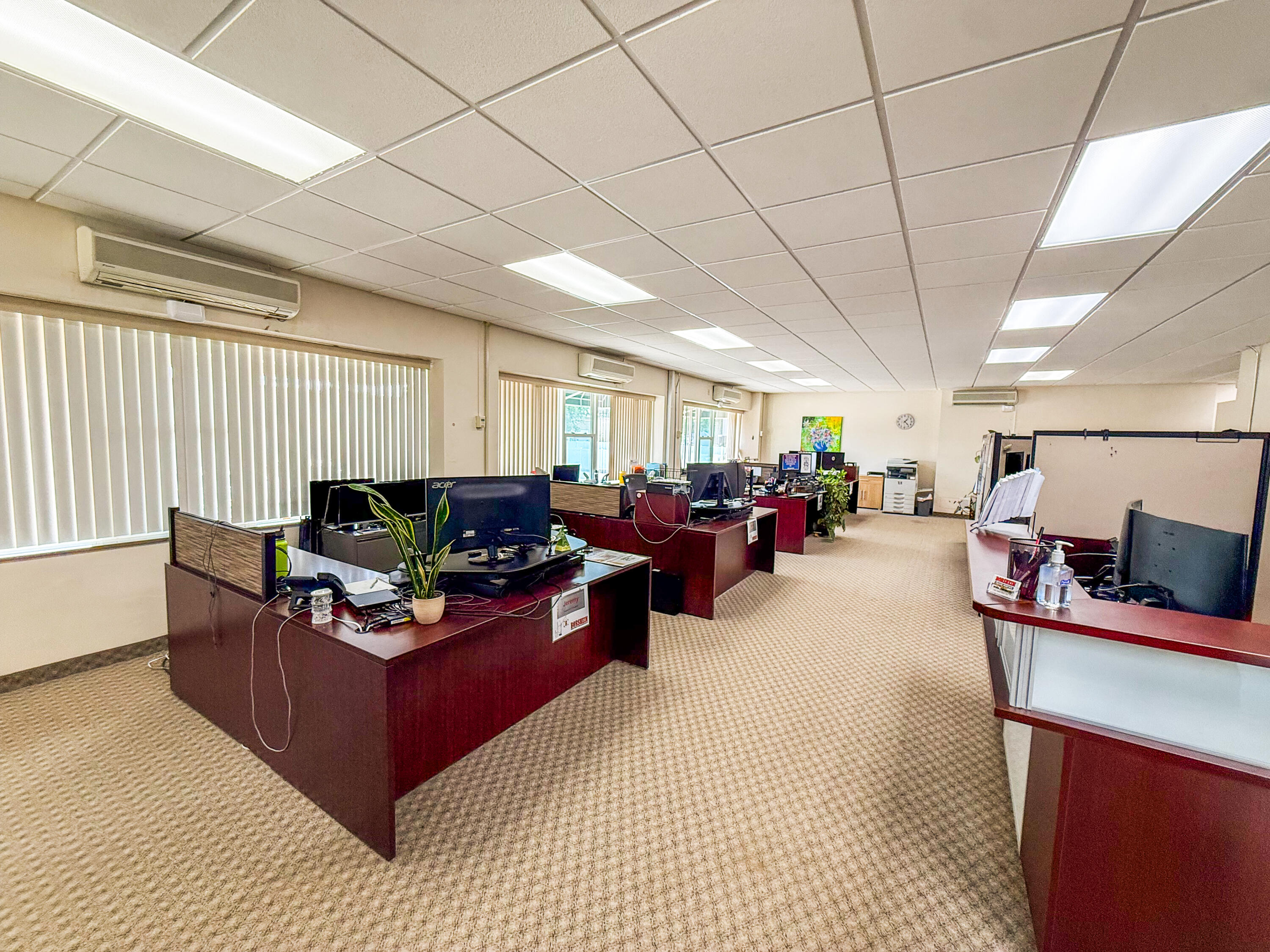 133 Main Avenue W Property Photo 4