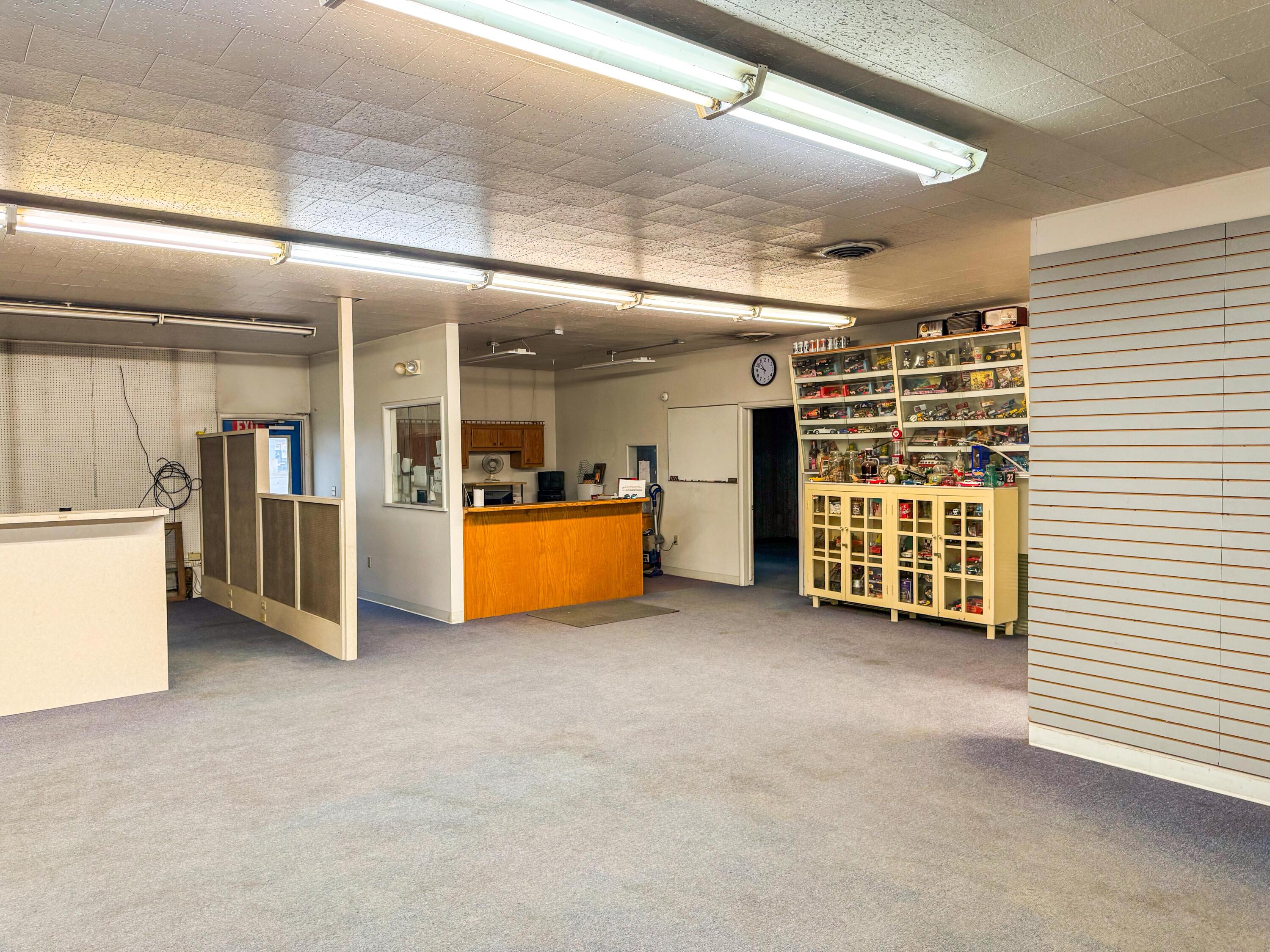 41 5th Avenue Property Photo 6