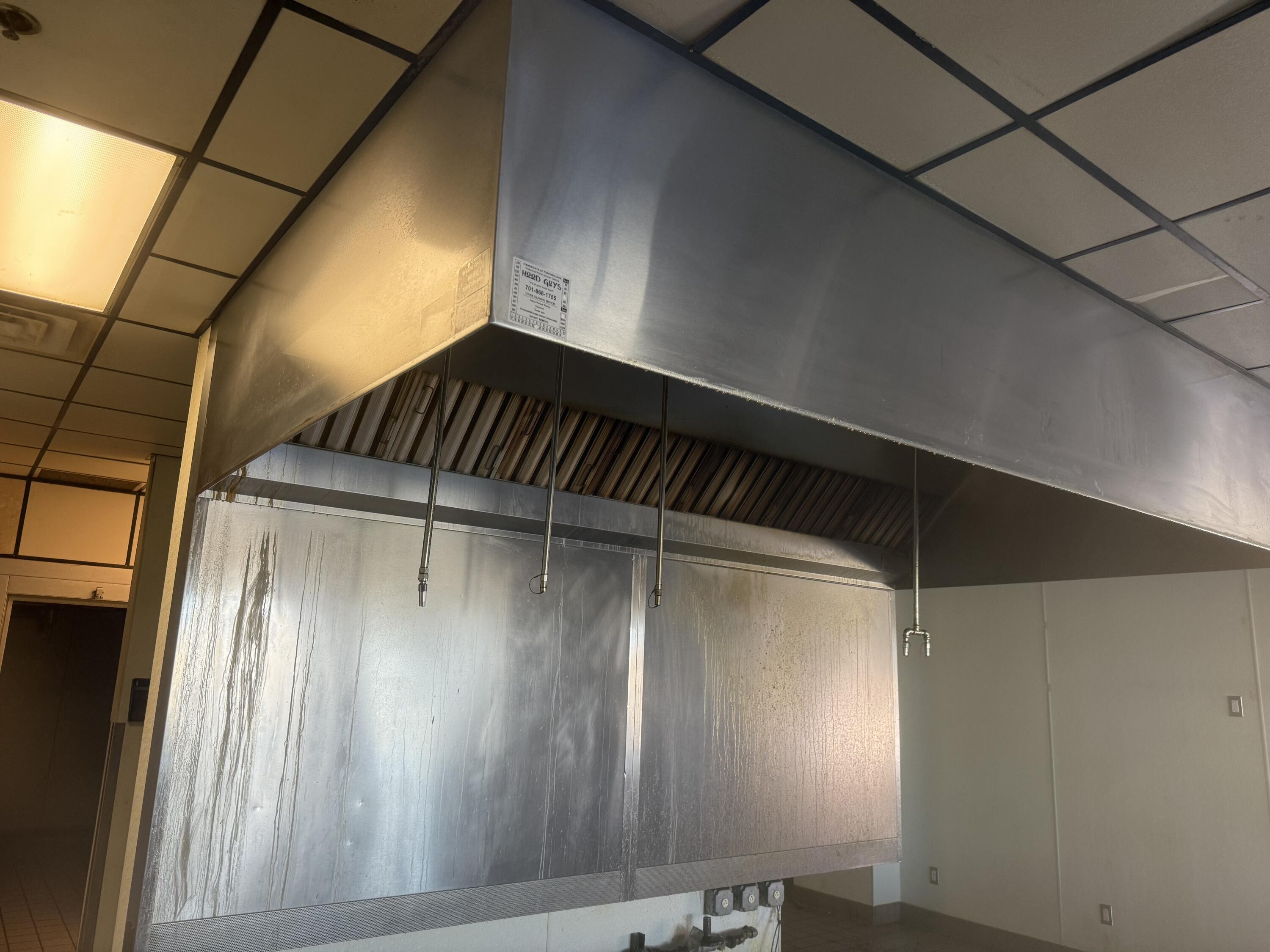 2553 Kirsten Lane S Property Photo 7