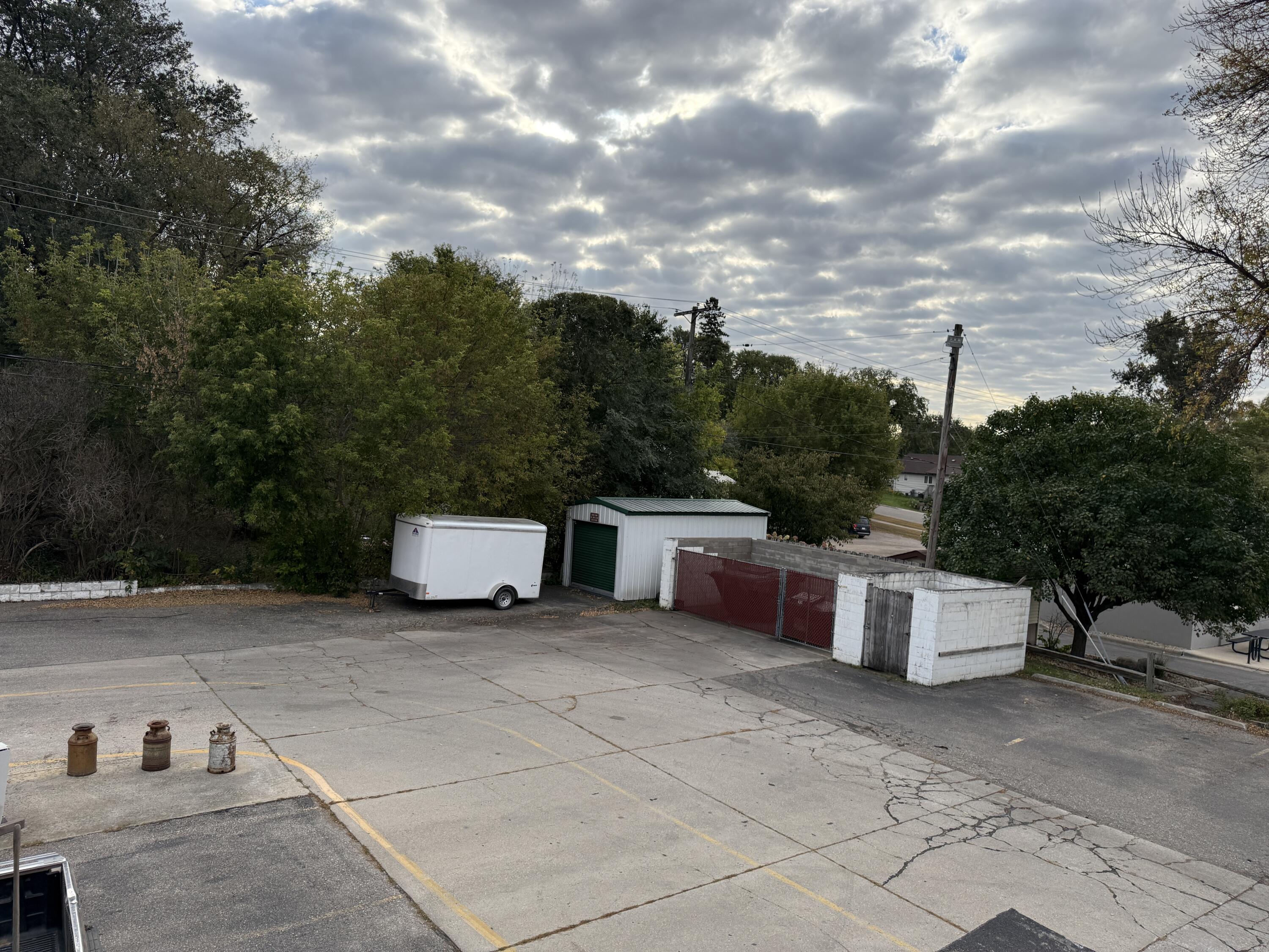 1220 Union Avenue Property Photo 13