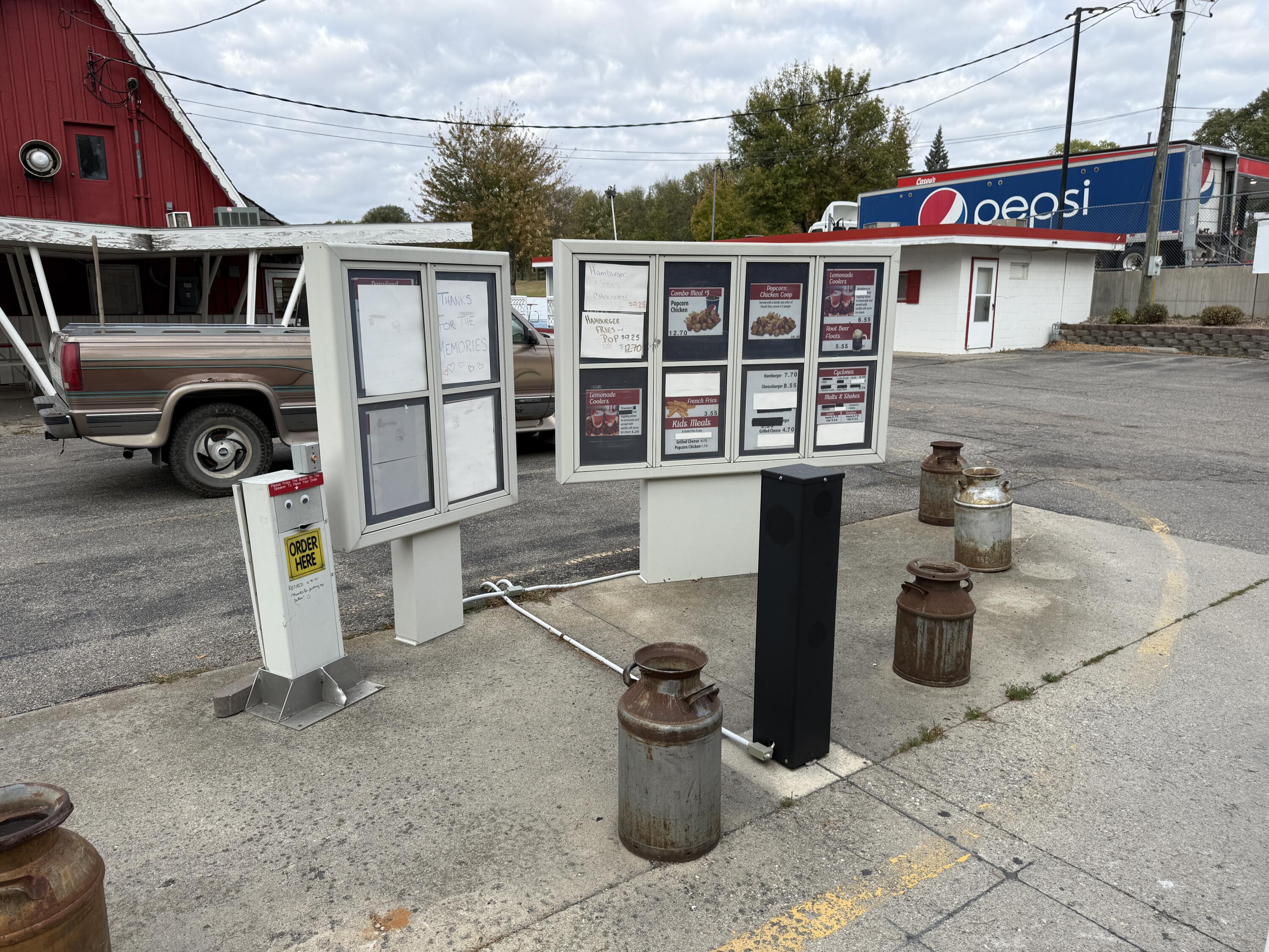 1220 Union Avenue Property Photo 15