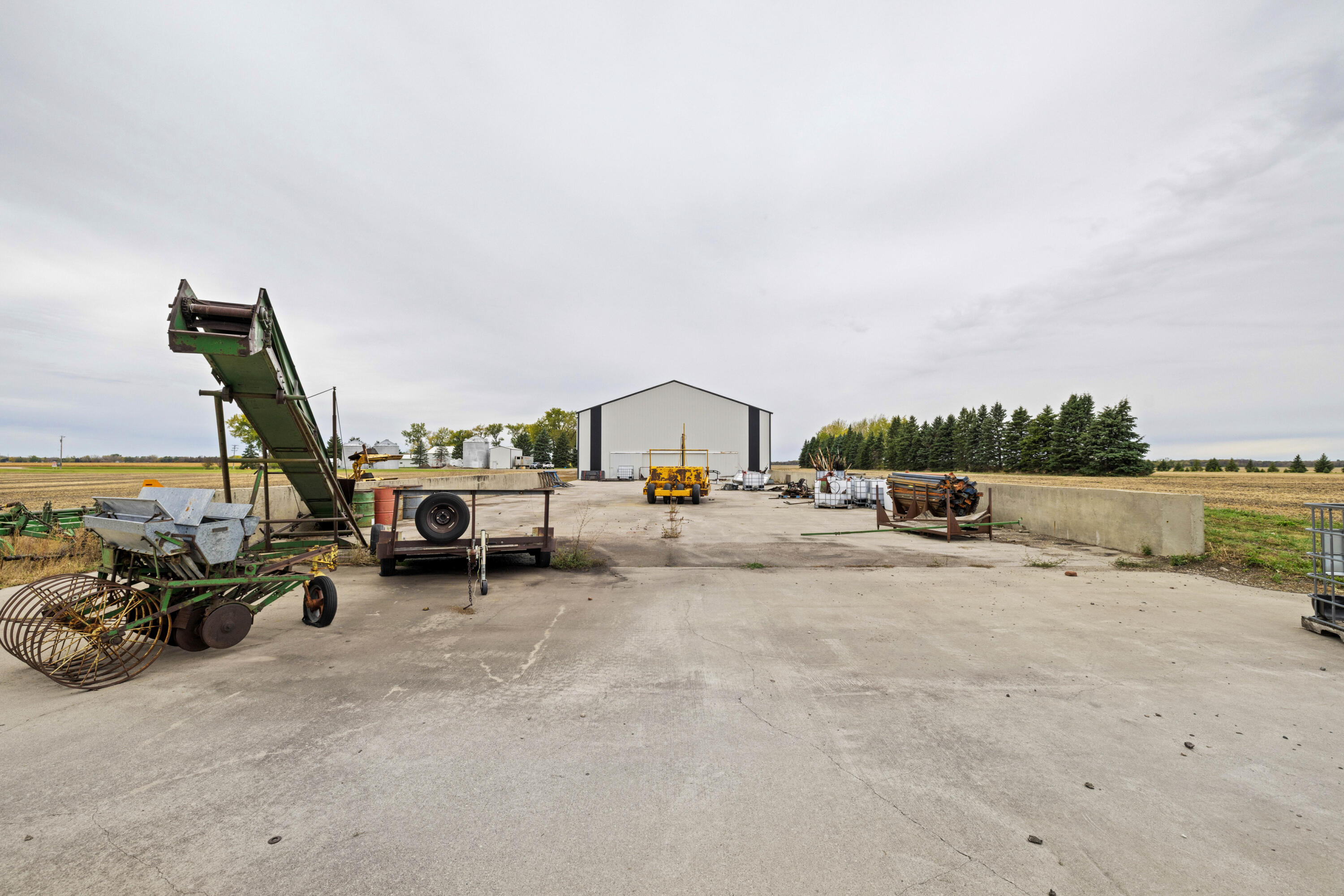 17155 29th Street Se Property Photo 8