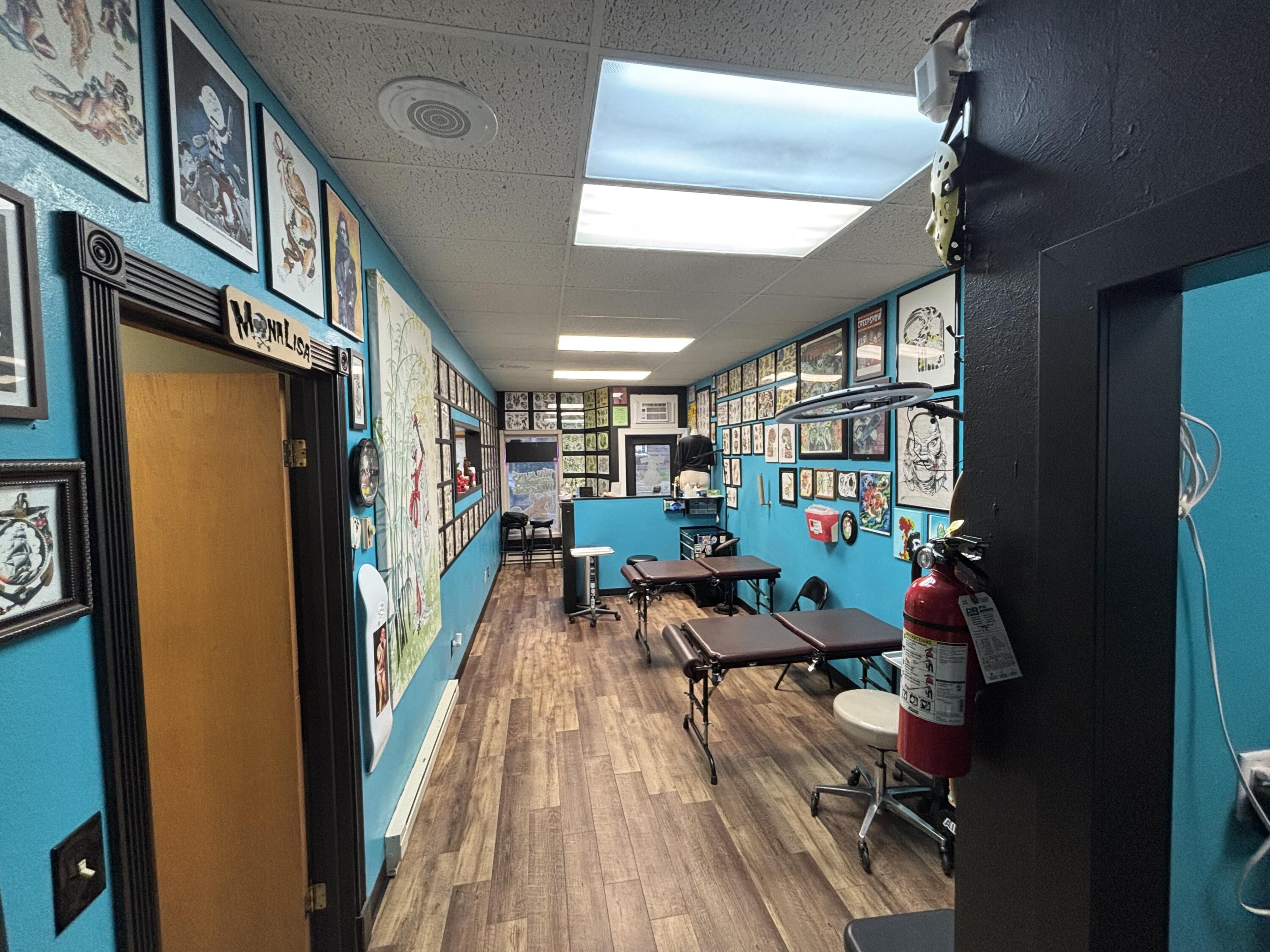 306 University Drive N Property Photo 19