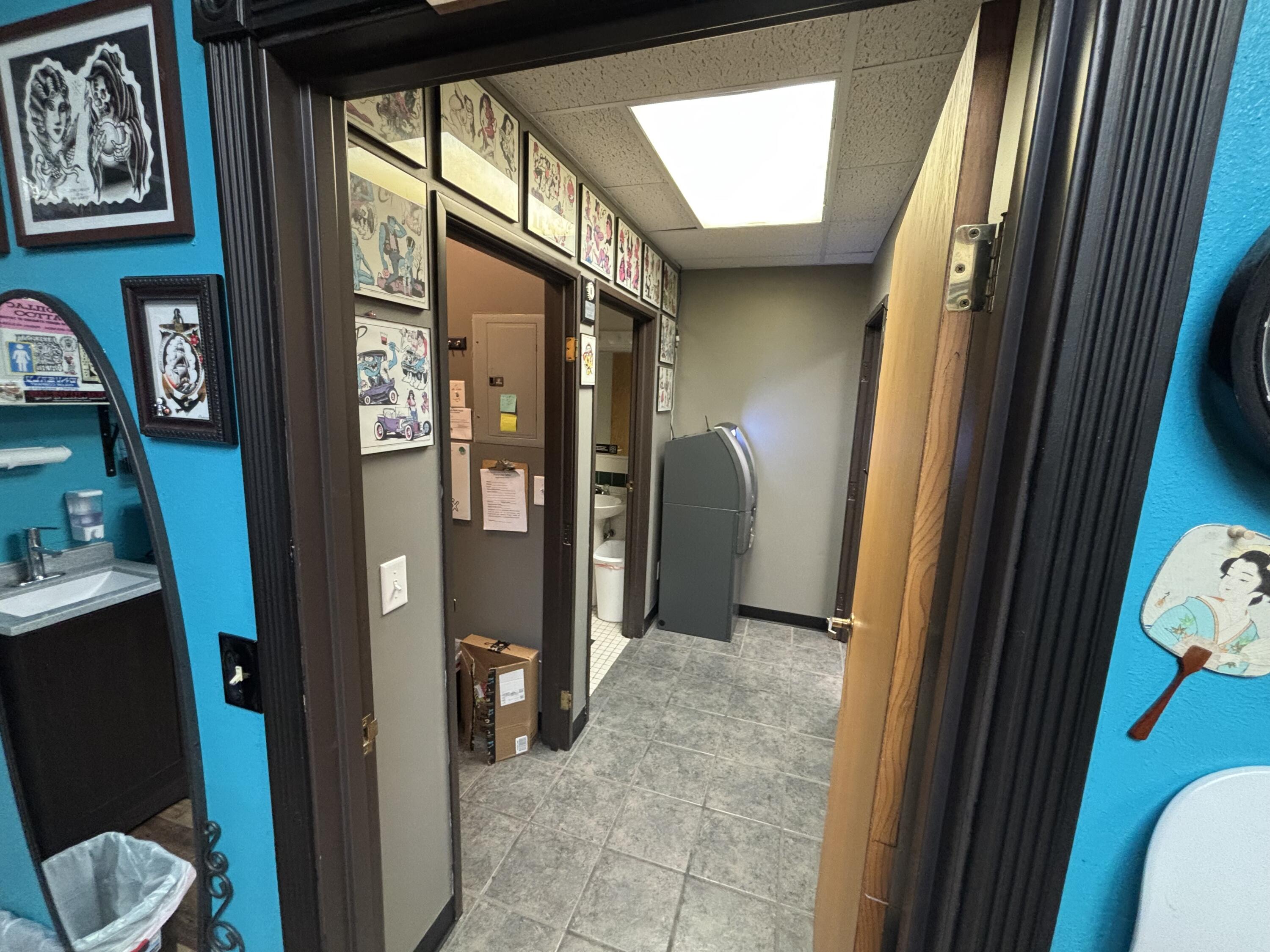 306 University Drive N Property Photo 20