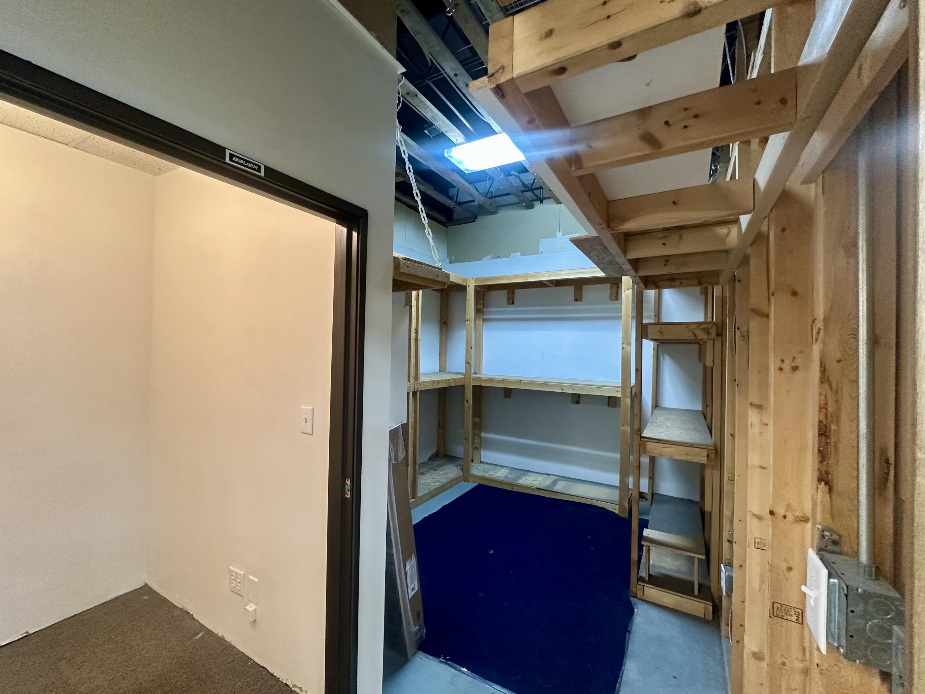 415 Main Ave Property Photo 7