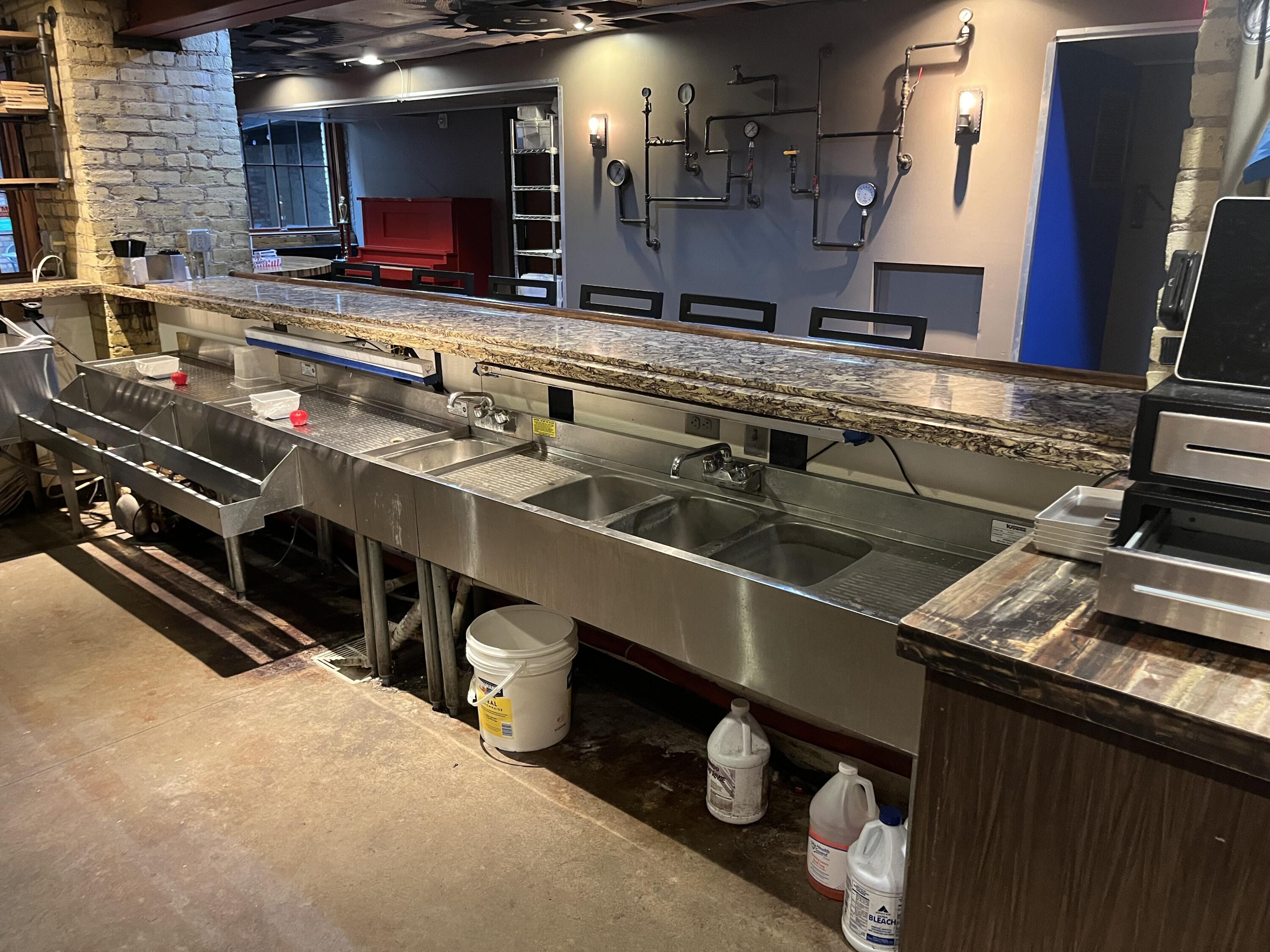 210 Broadway Drive Property Photo 6