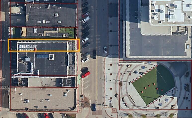 212 Broadway N Property Photo 18