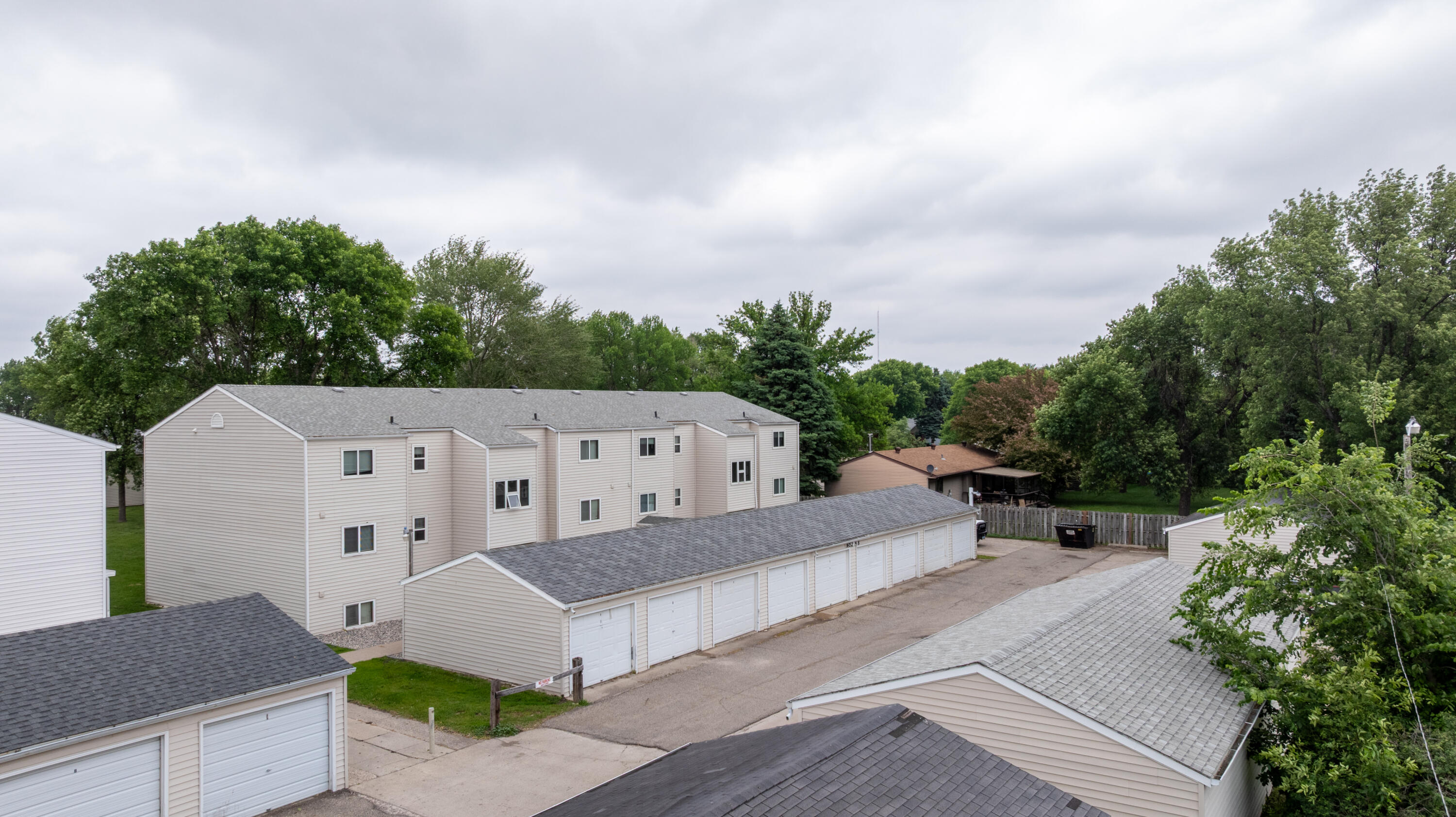 1676 9th Street N Property Photo 6