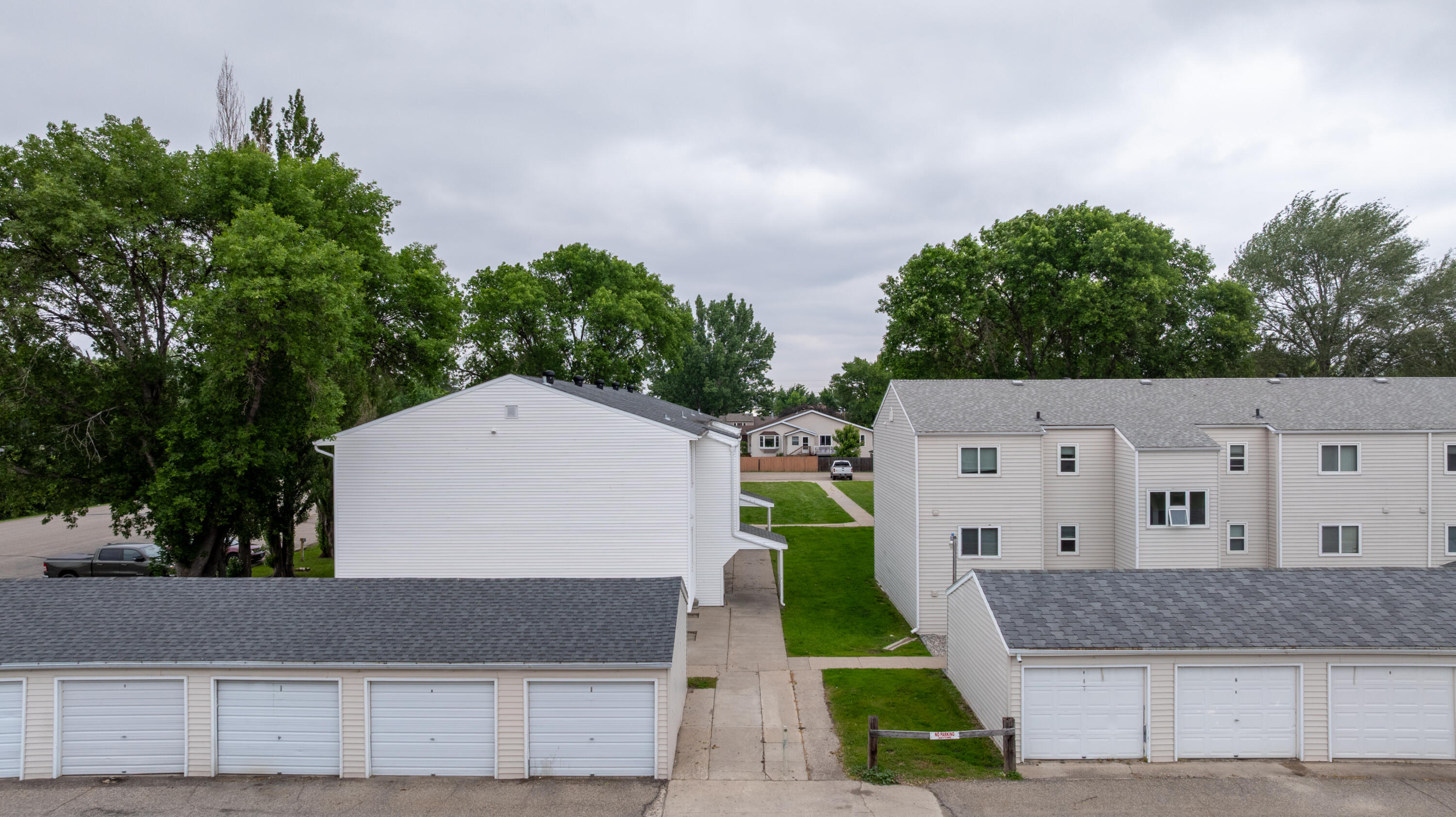 1676 9th Street N Property Photo 7