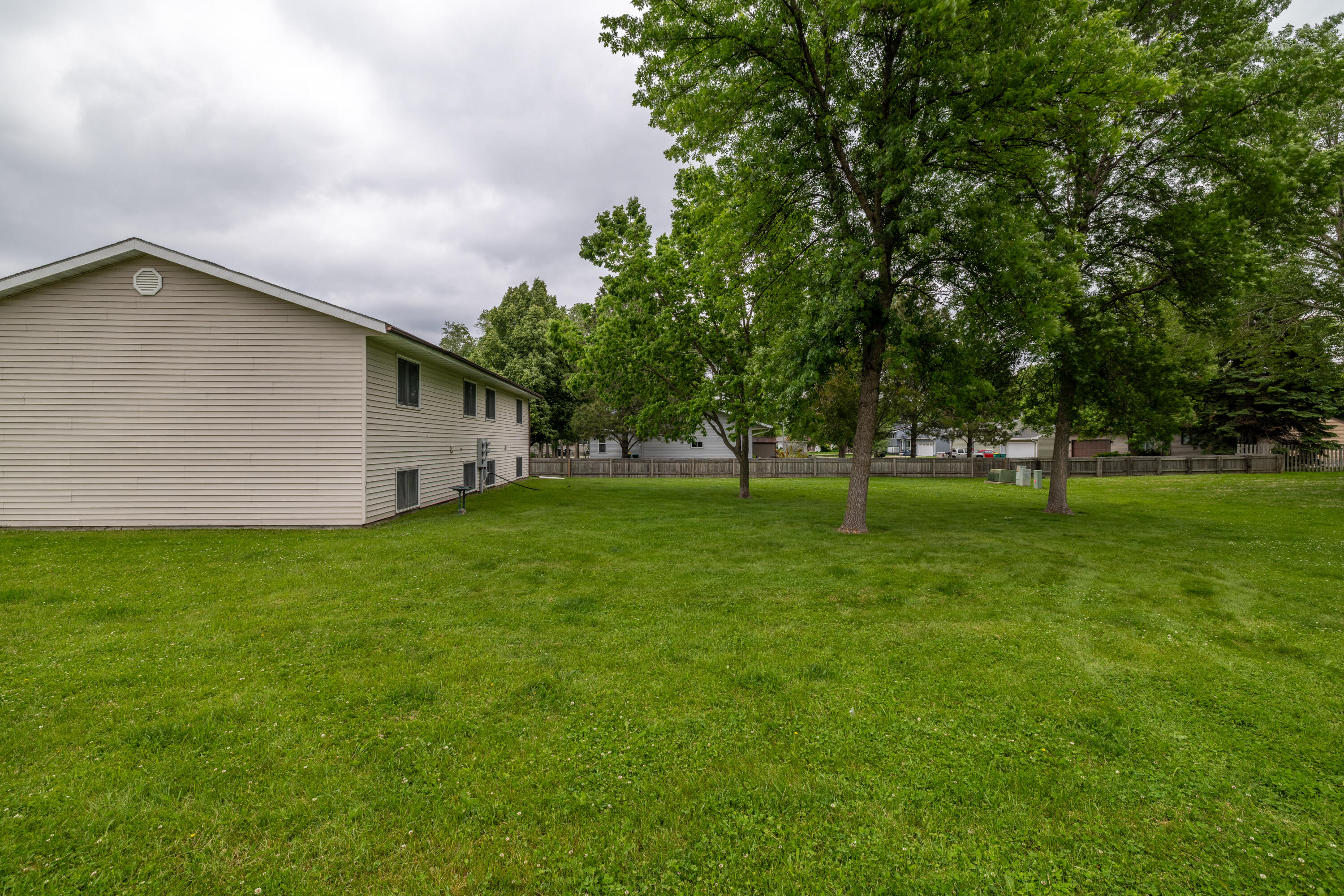 1676 9th Street N Property Photo 12