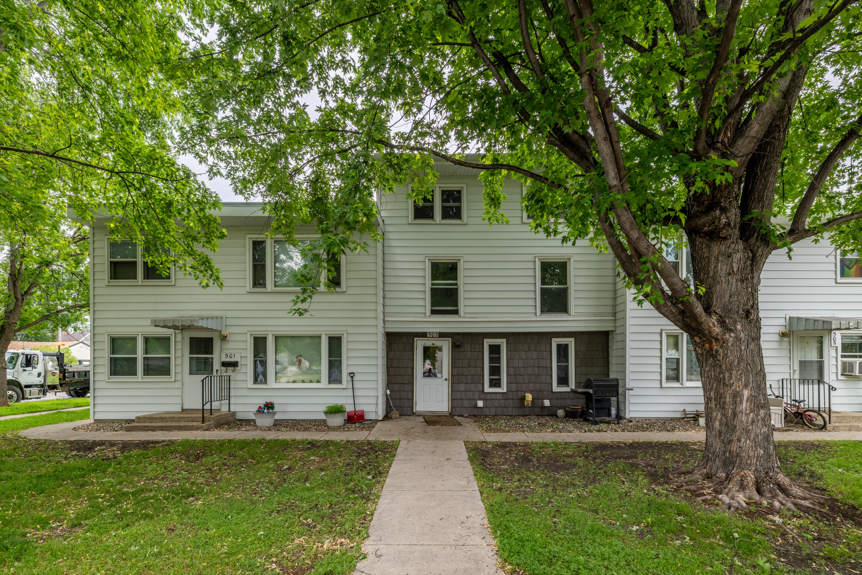 503 6th Street N Property Photo 1