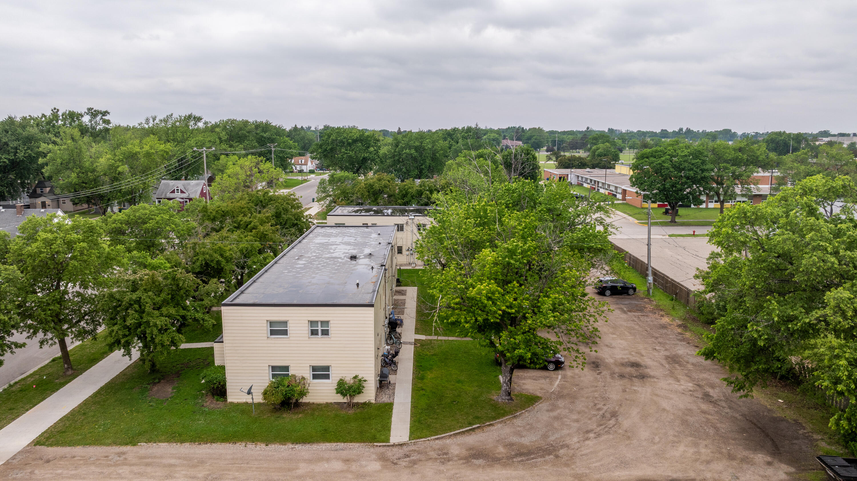 702 8th Avenue N Property Photo 6