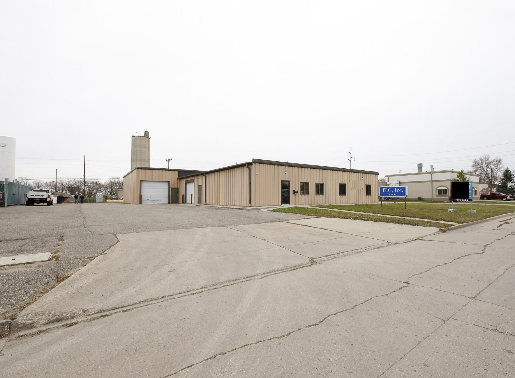 515 19th Street N Property Photo 4