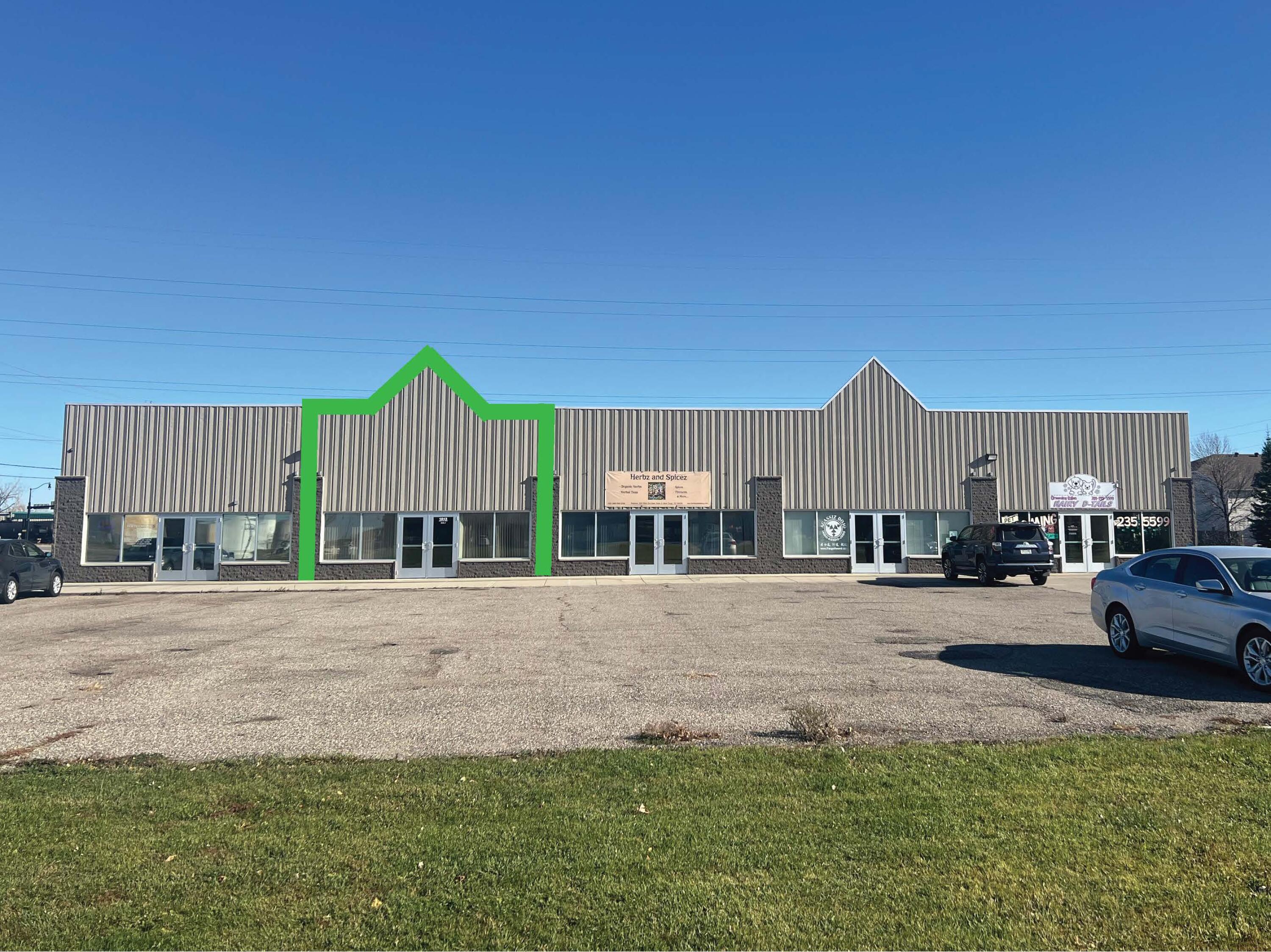 1613 Main Ave E Suite 2 Avenue E Property Photo 1