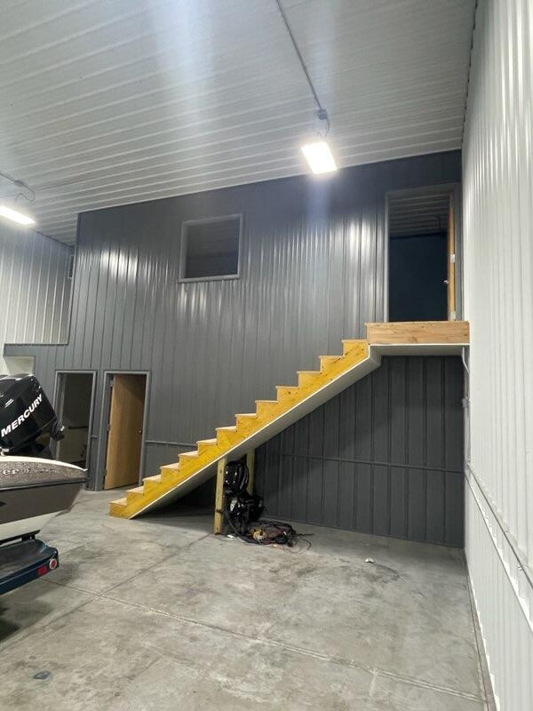 2740 4th Avenue Nw Property Photo 5