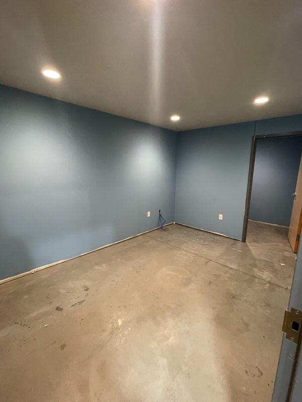 2740 4th Avenue Nw Property Photo 6