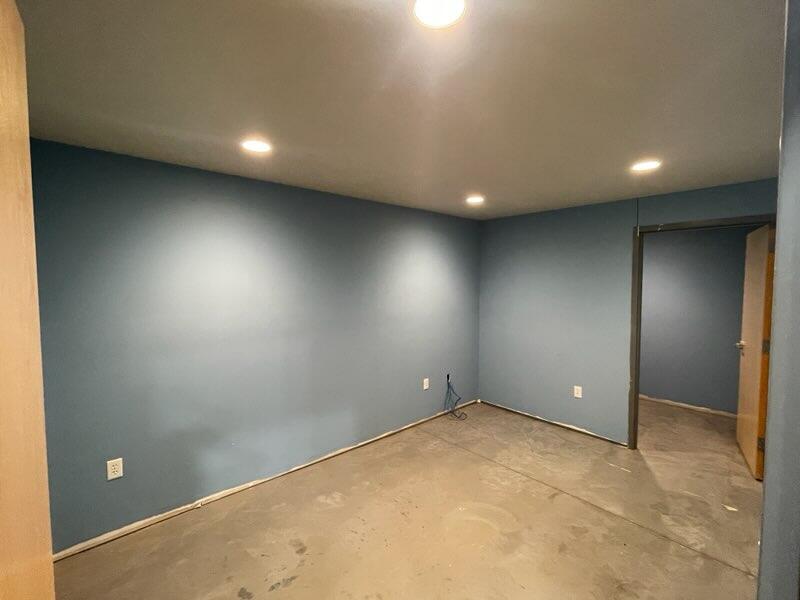 2740 4th Avenue Nw Property Photo 8