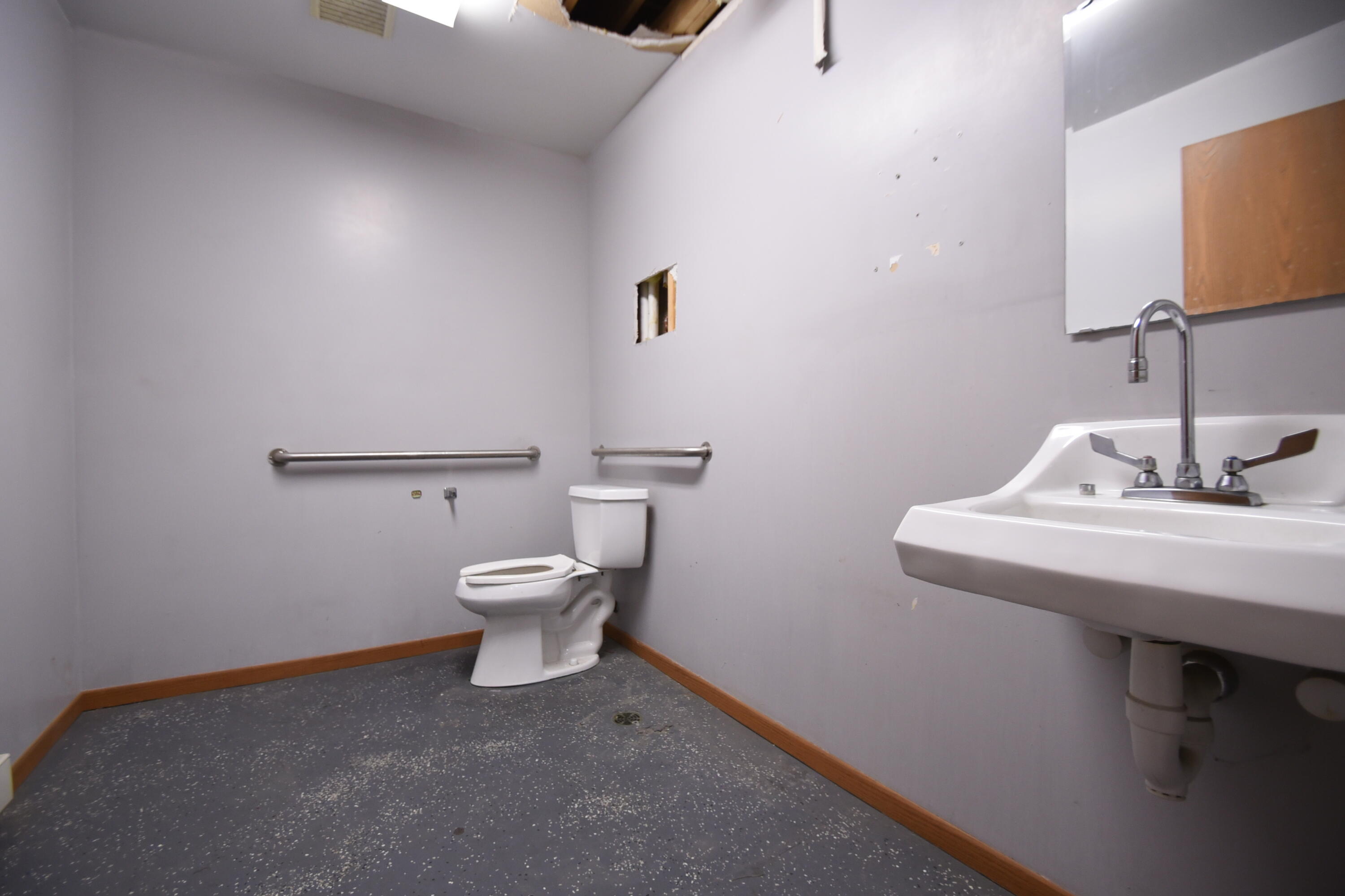 1401 5th Avenue N Property Photo 16