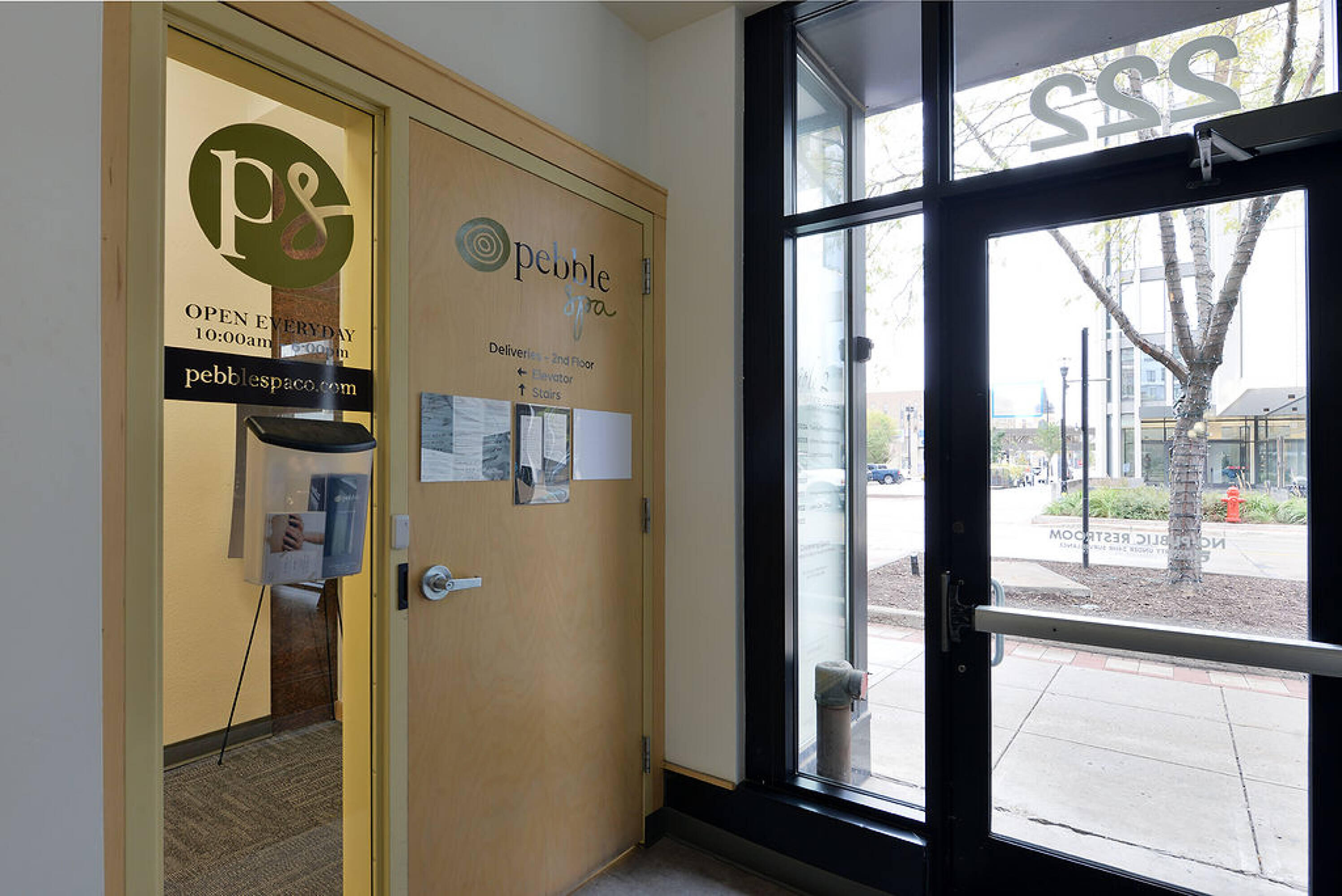 222 Broadway N Property Photo 3