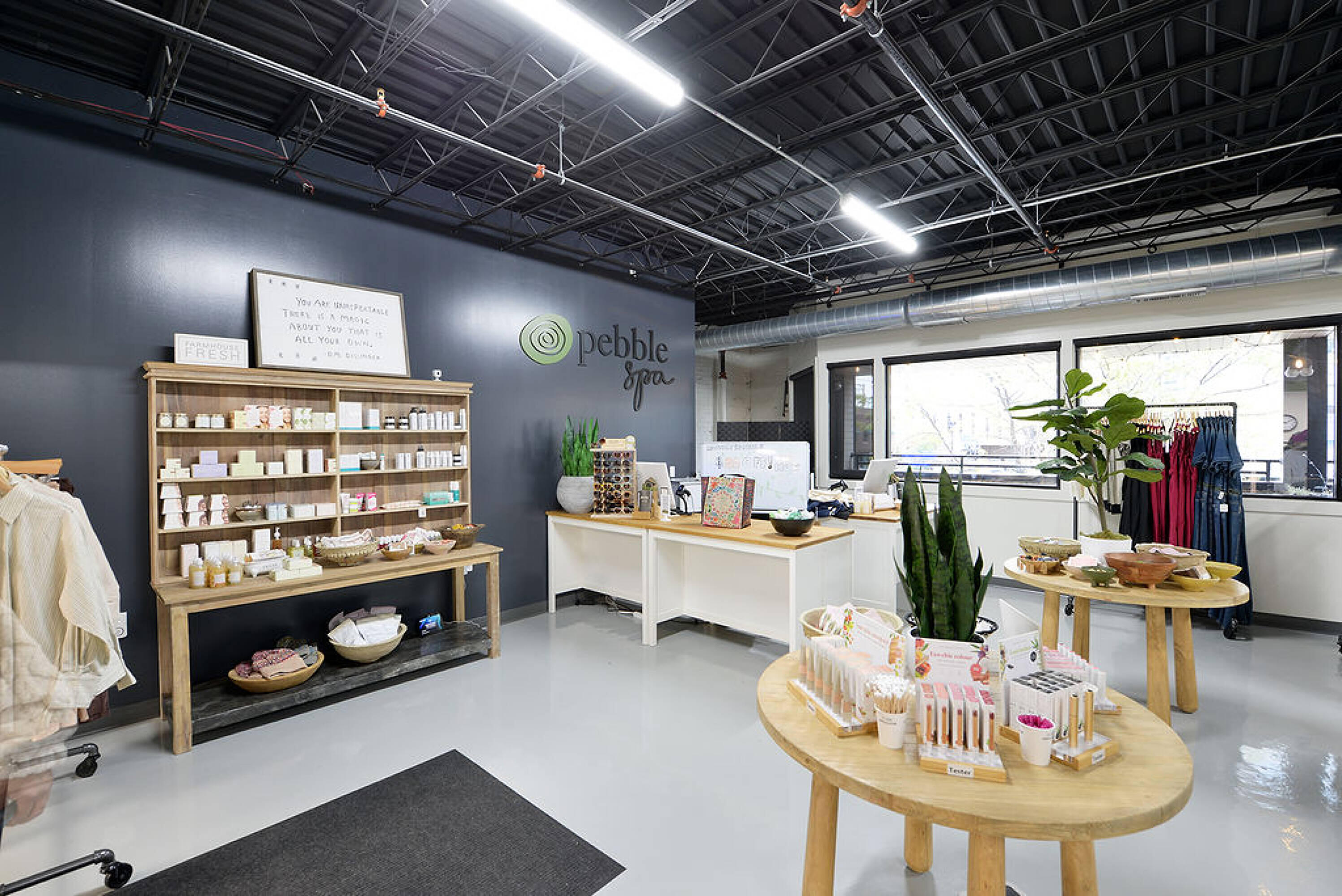 222 Broadway N Property Photo 4