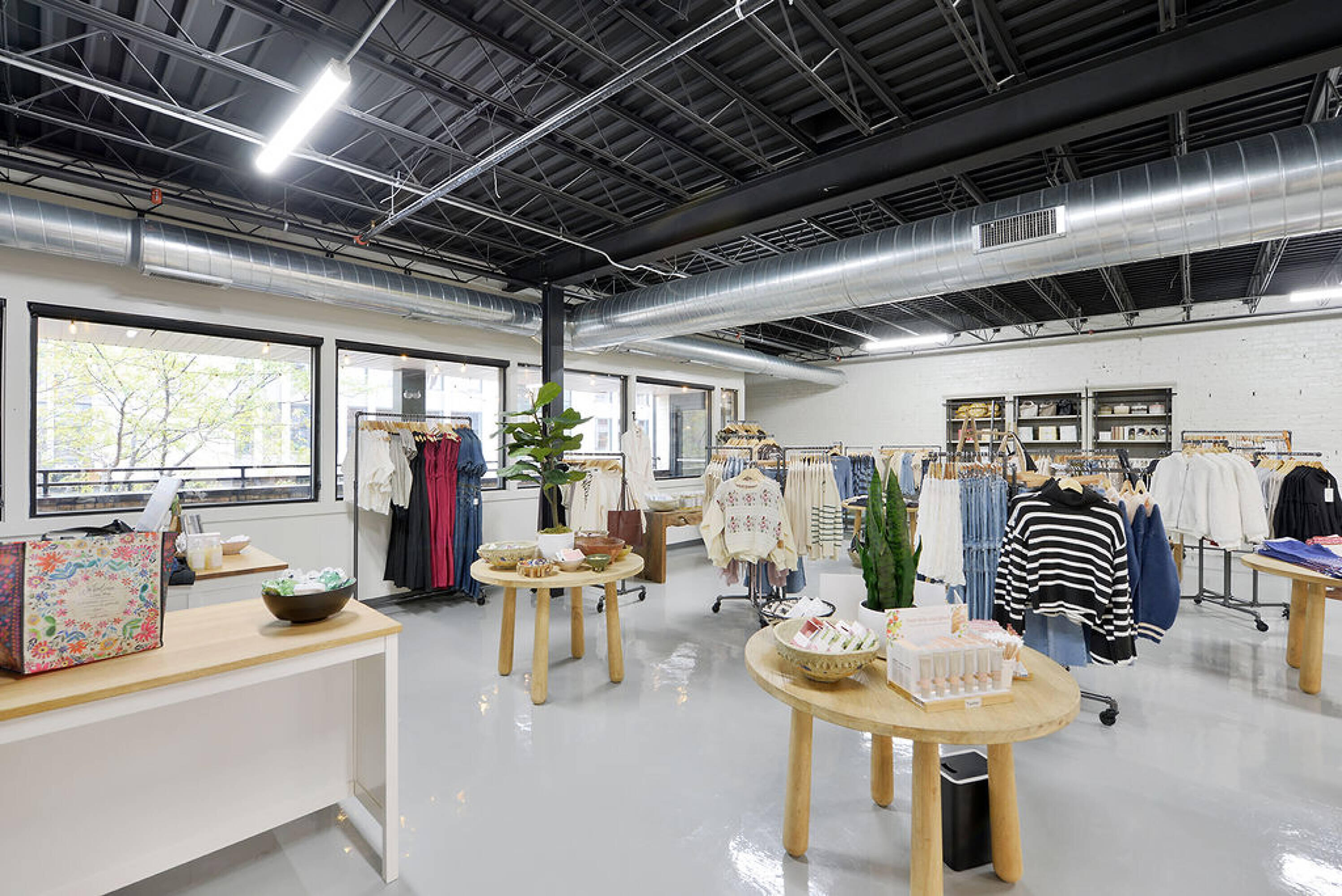 222 Broadway N Property Photo 5