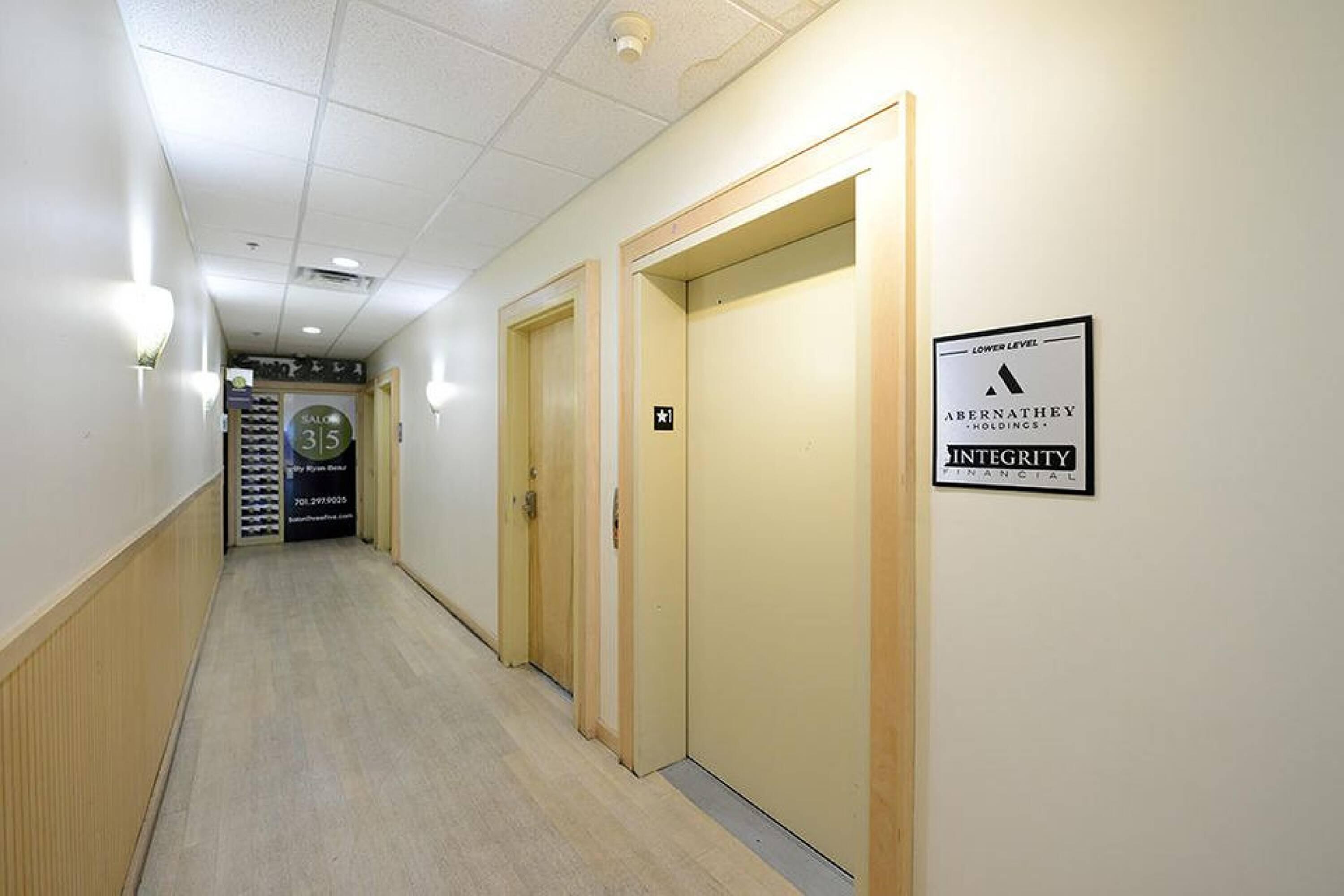 222 Broadway N Property Photo 8