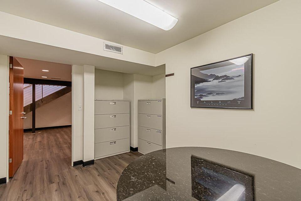 304 10th Street N Property Photo 12