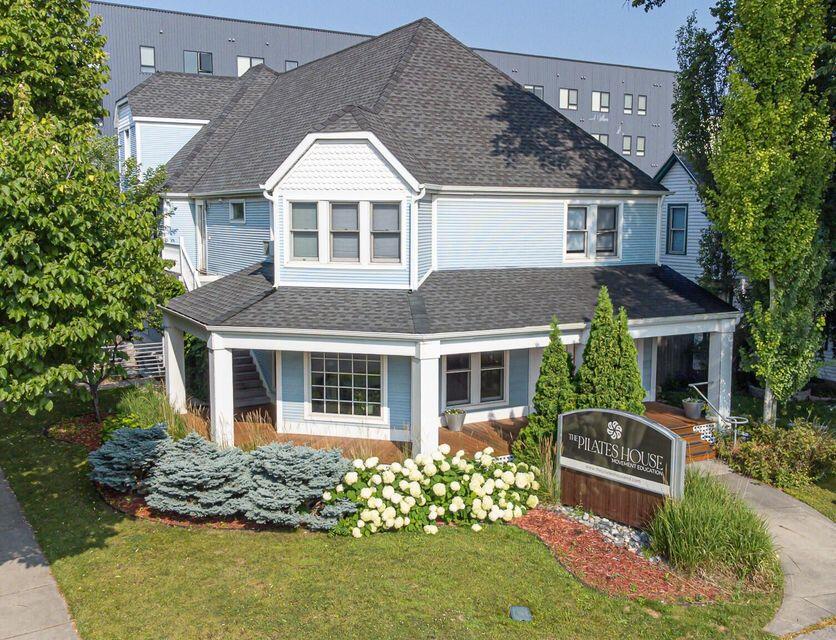 304 10th Street N Property Photo 14